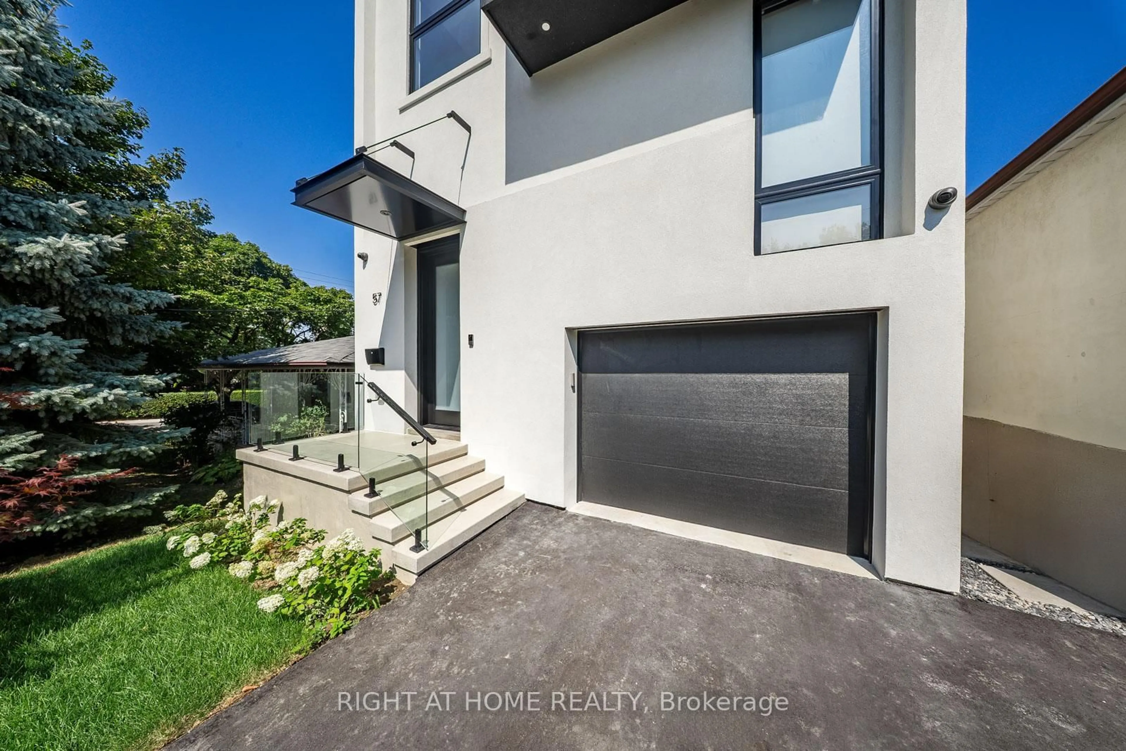 Unknown for 57 Alameda Ave, Toronto Ontario M6C 3W3