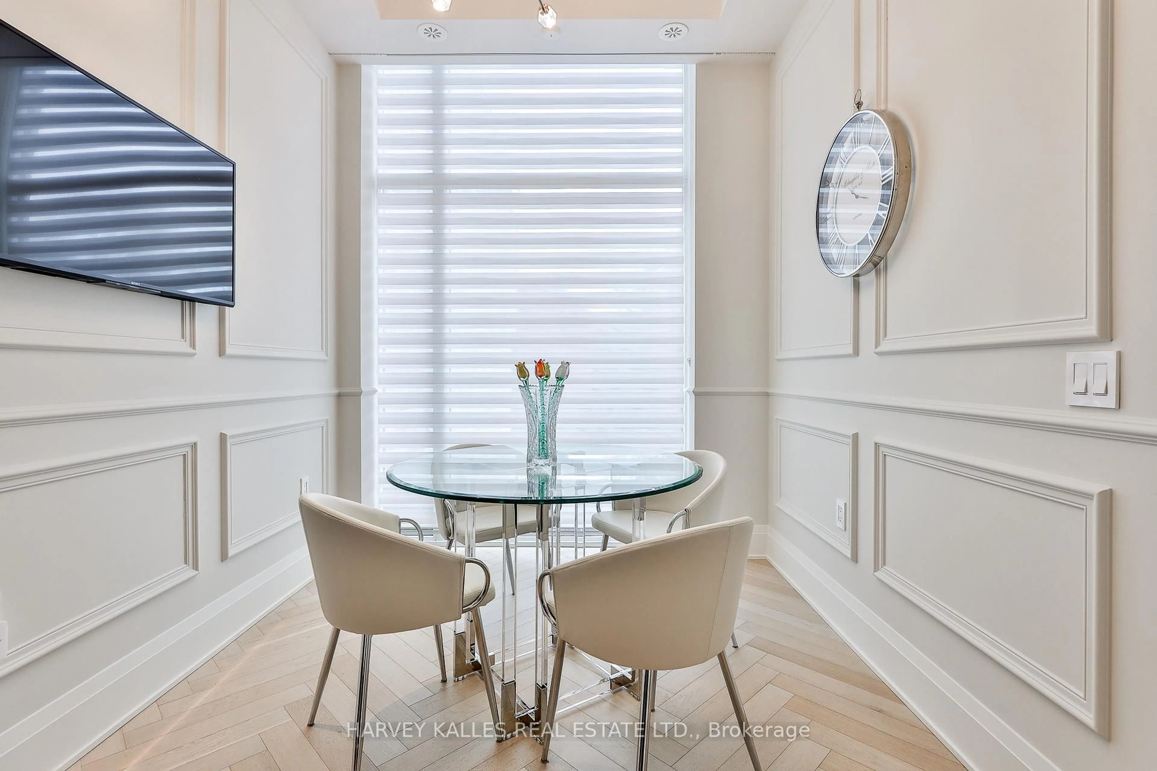 Dining room, unknown for 49 Foxbar Rd, Toronto Ontario M4V 2G5