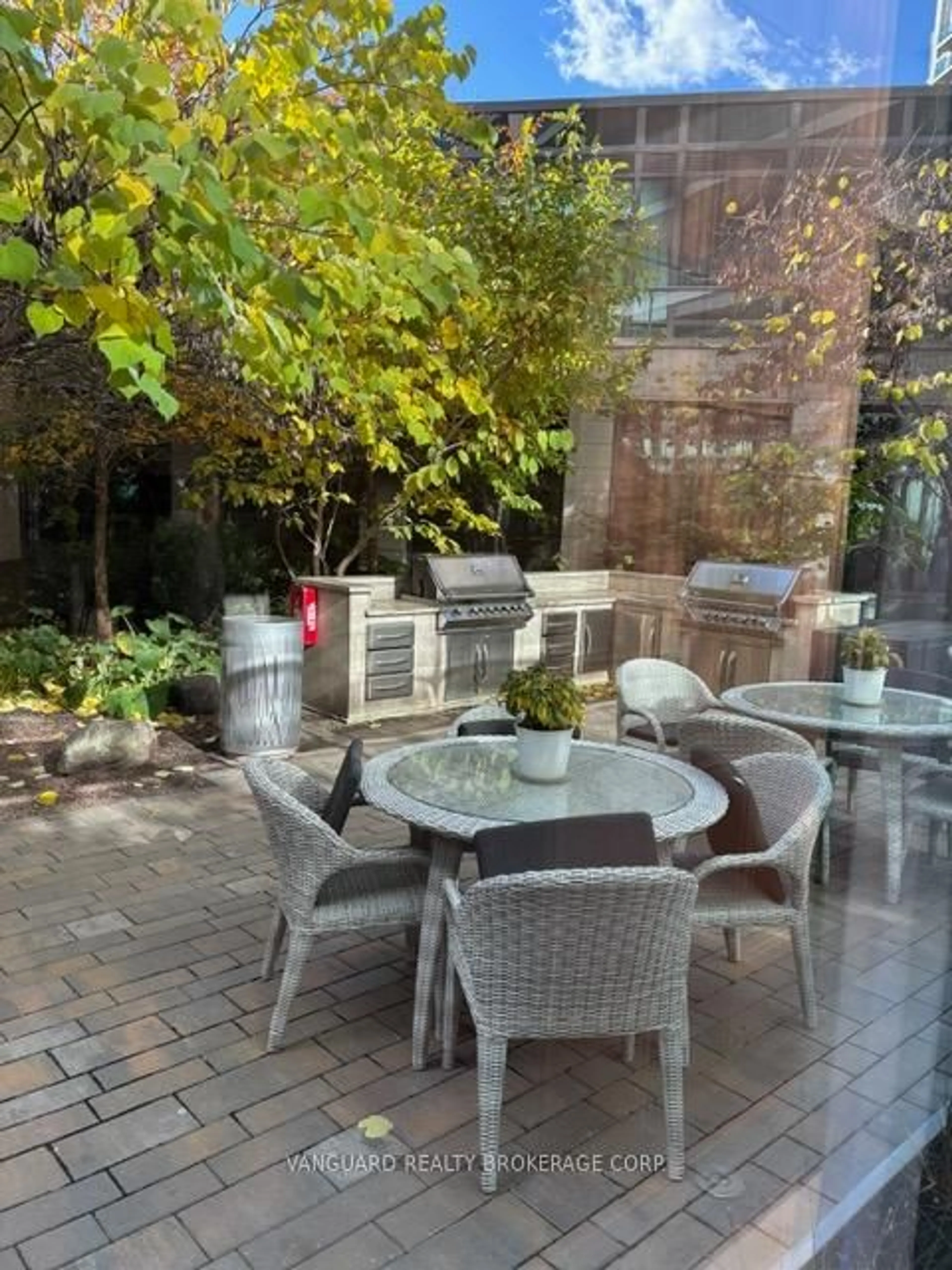 Patio, street for 160 Vanderhoof Ave #1916, Toronto Ontario M4G 0B7