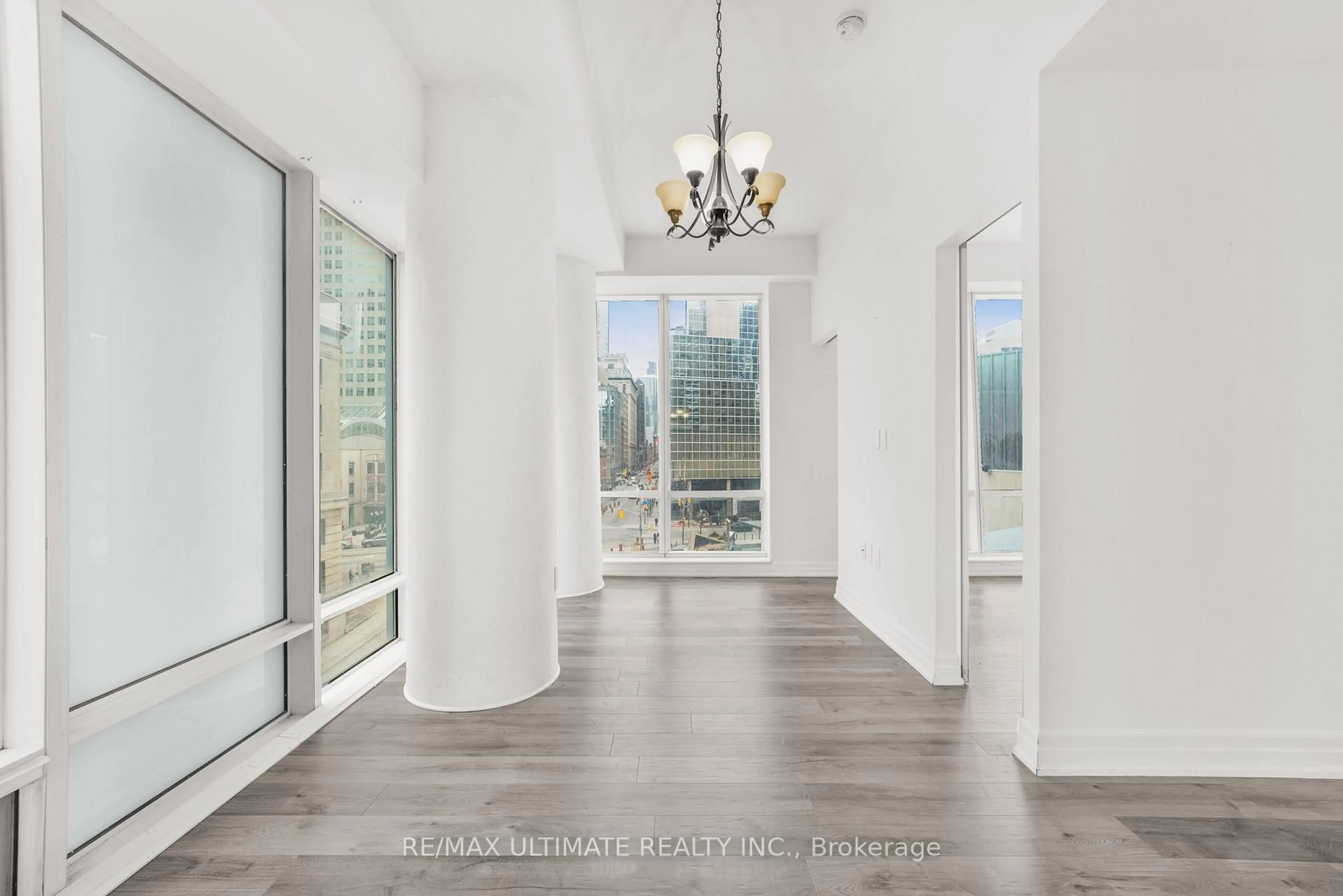 Indoor foyer for 8 The Esplanade St #506, Toronto Ontario M5E 0A6