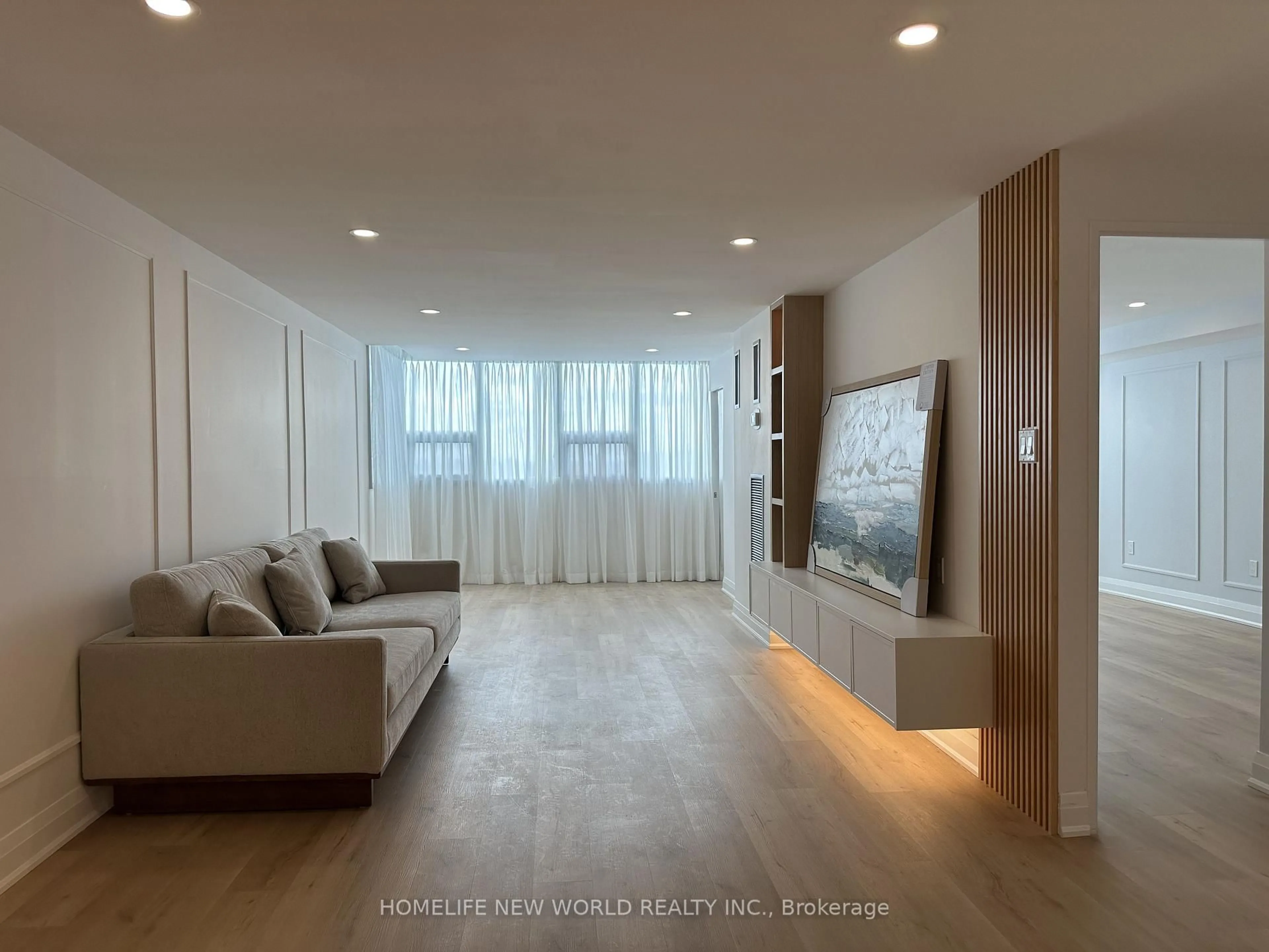 Unknown for 3303 Don Mills Rd #2808, Toronto Ontario M2J 4T6