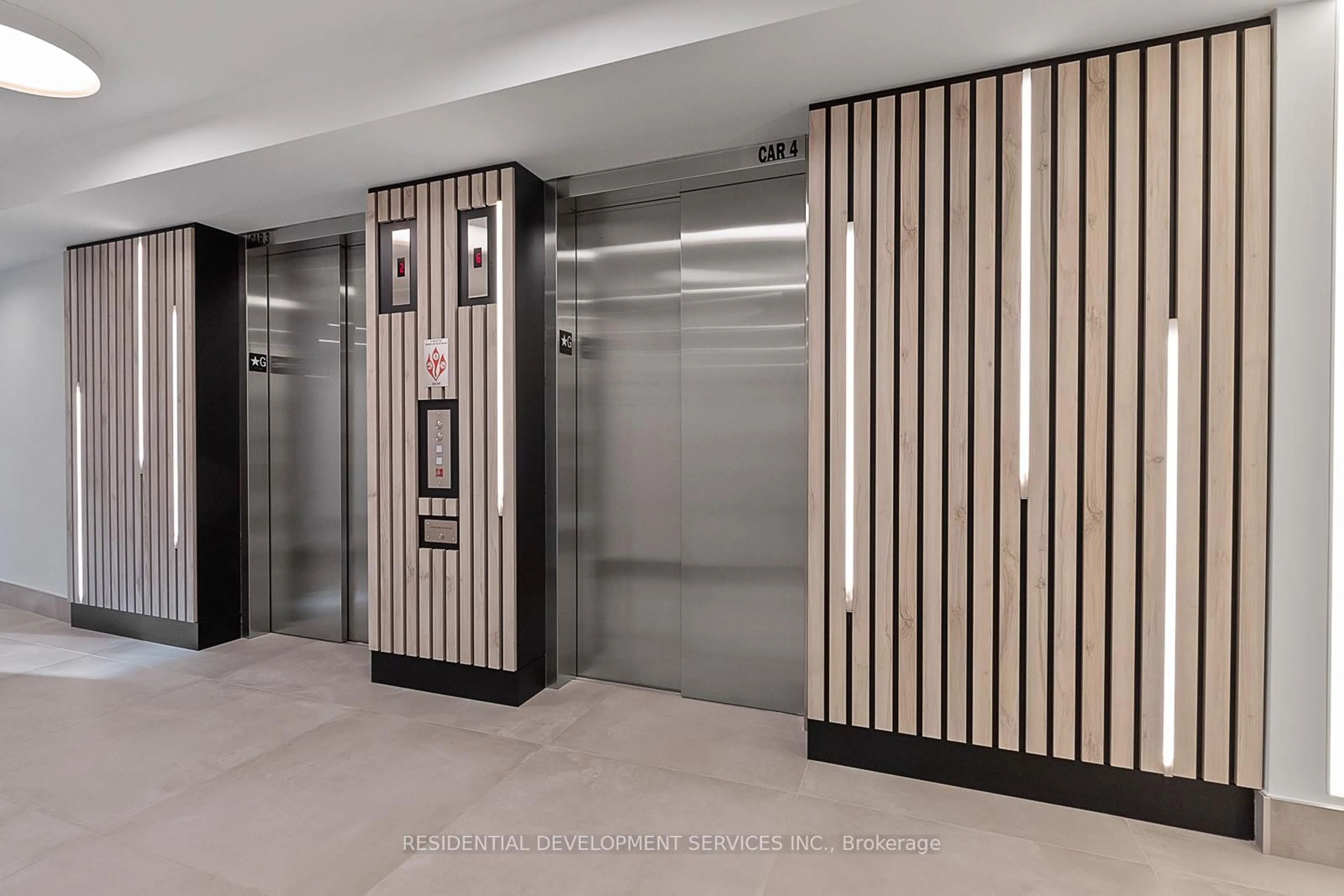 Indoor foyer for 500 Wilson Ave #303, Toronto Ontario M3H 5Y9