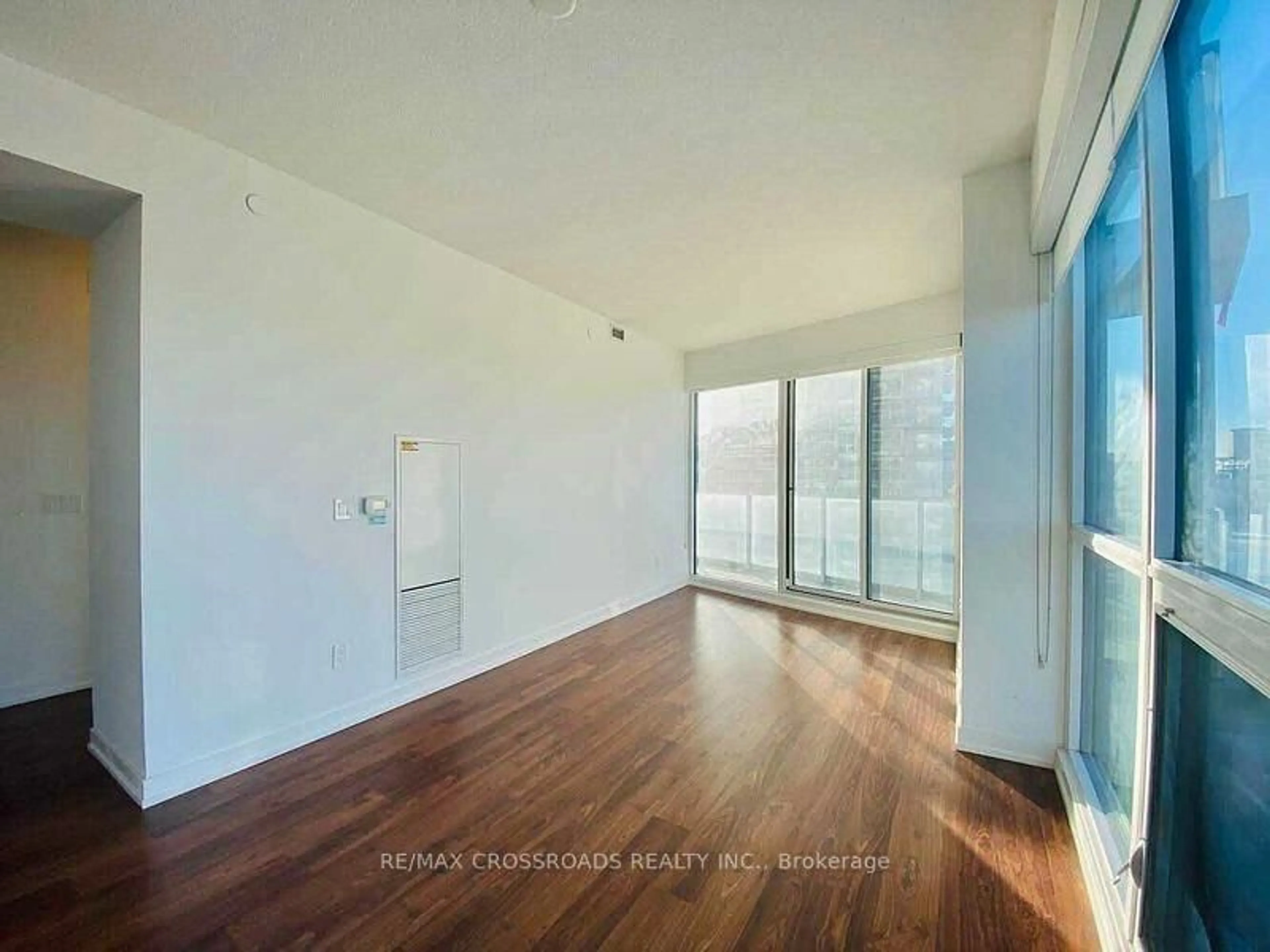 A pic of a room for 115 McMahon Dr #1003, Toronto Ontario M2K 0E3