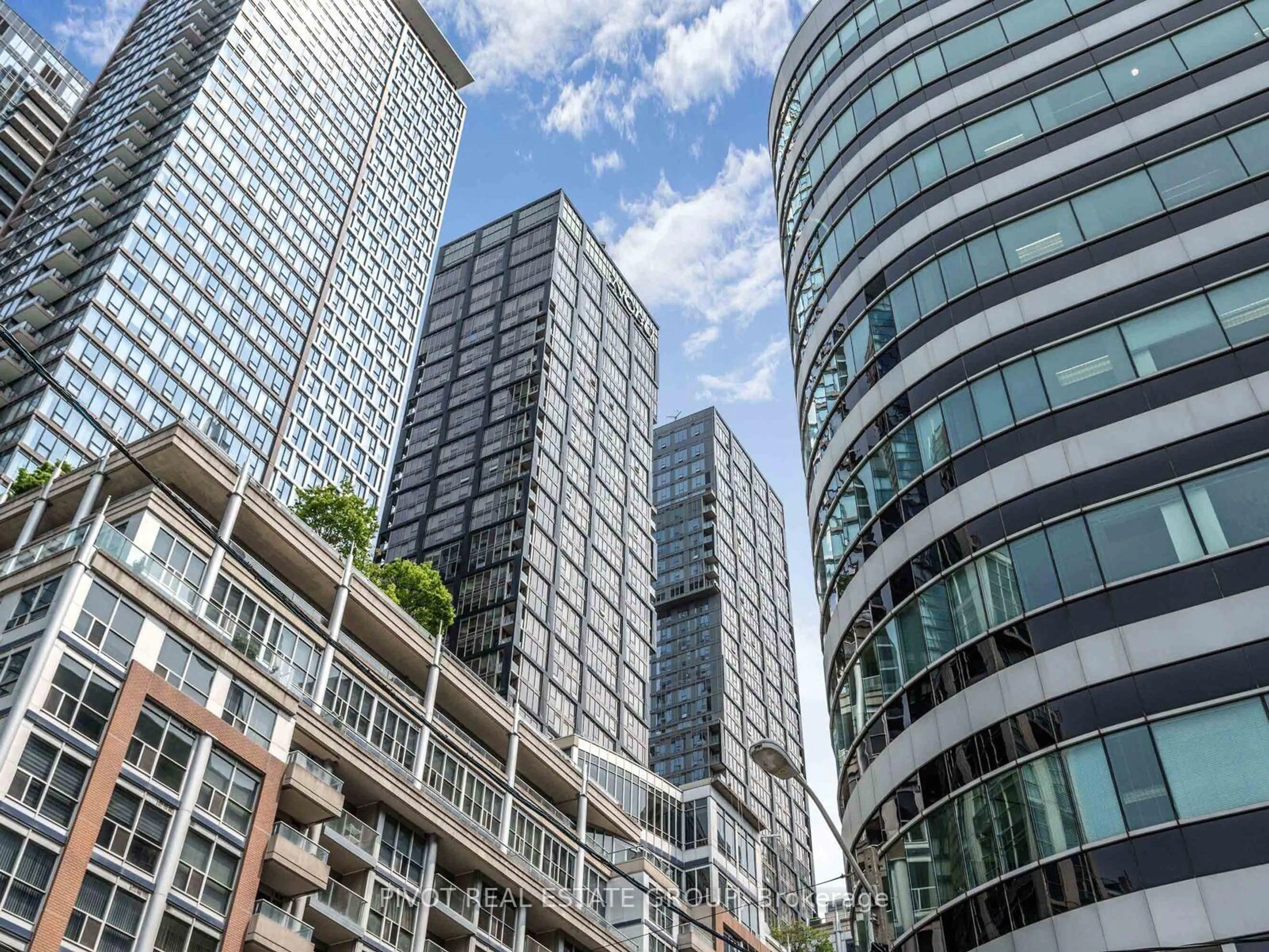 Unknown for 35 Mercer St #519, Toronto Ontario M5V 0V1