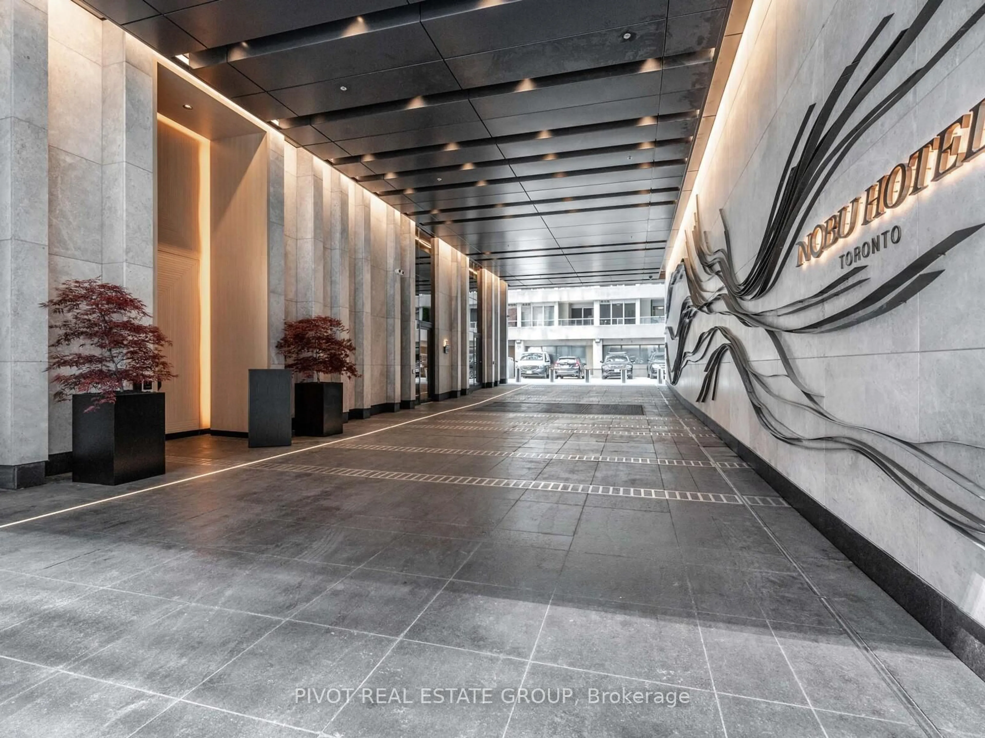 Indoor foyer for 35 Mercer St #519, Toronto Ontario M5V 0V1