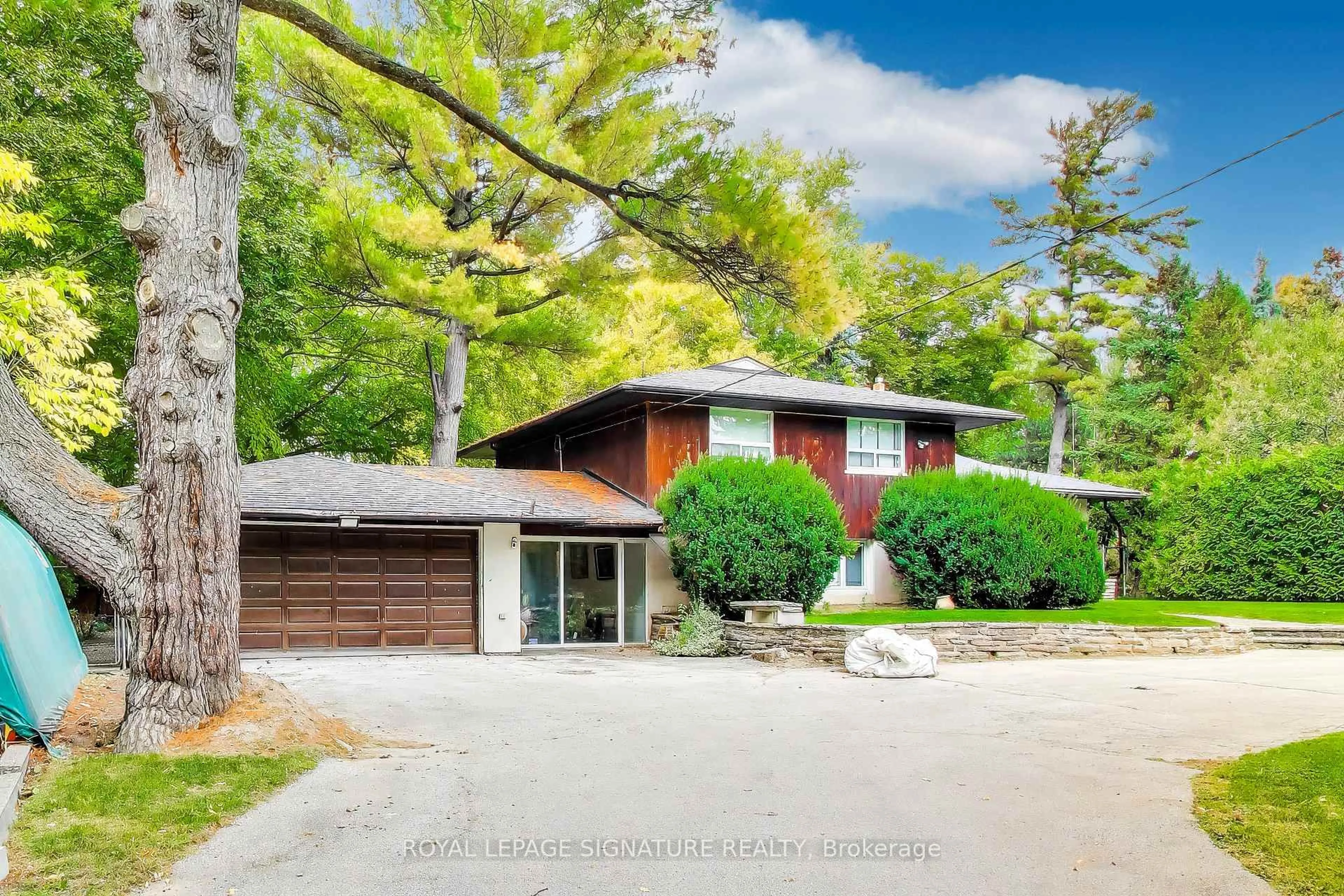 Home with brick exterior material, unknown for 358 Spring Garden Ave, Toronto Ontario M2N 5J7