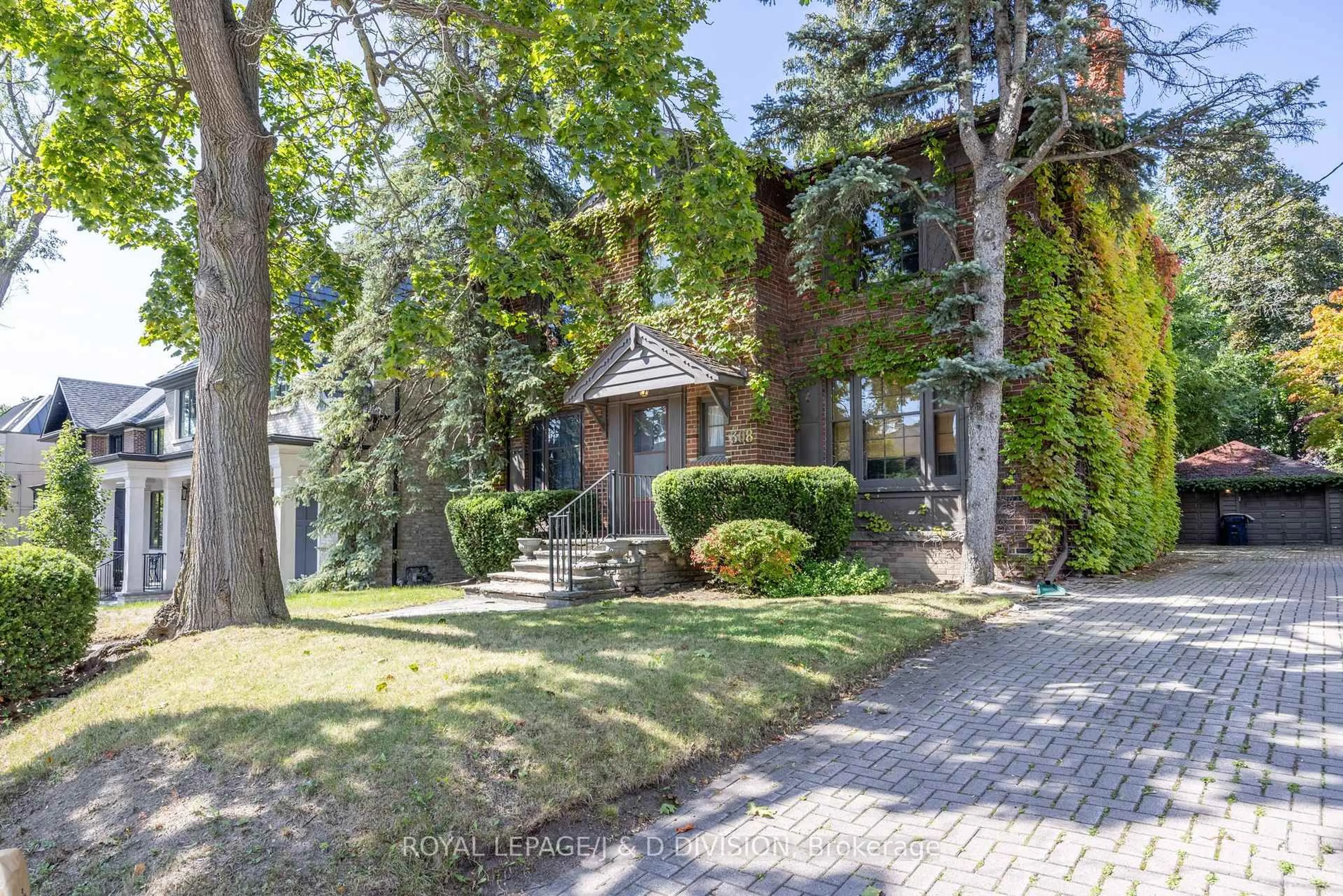 Home with brick exterior material, street for 308 Oriole Pkwy, Toronto Ontario M5P 2H5