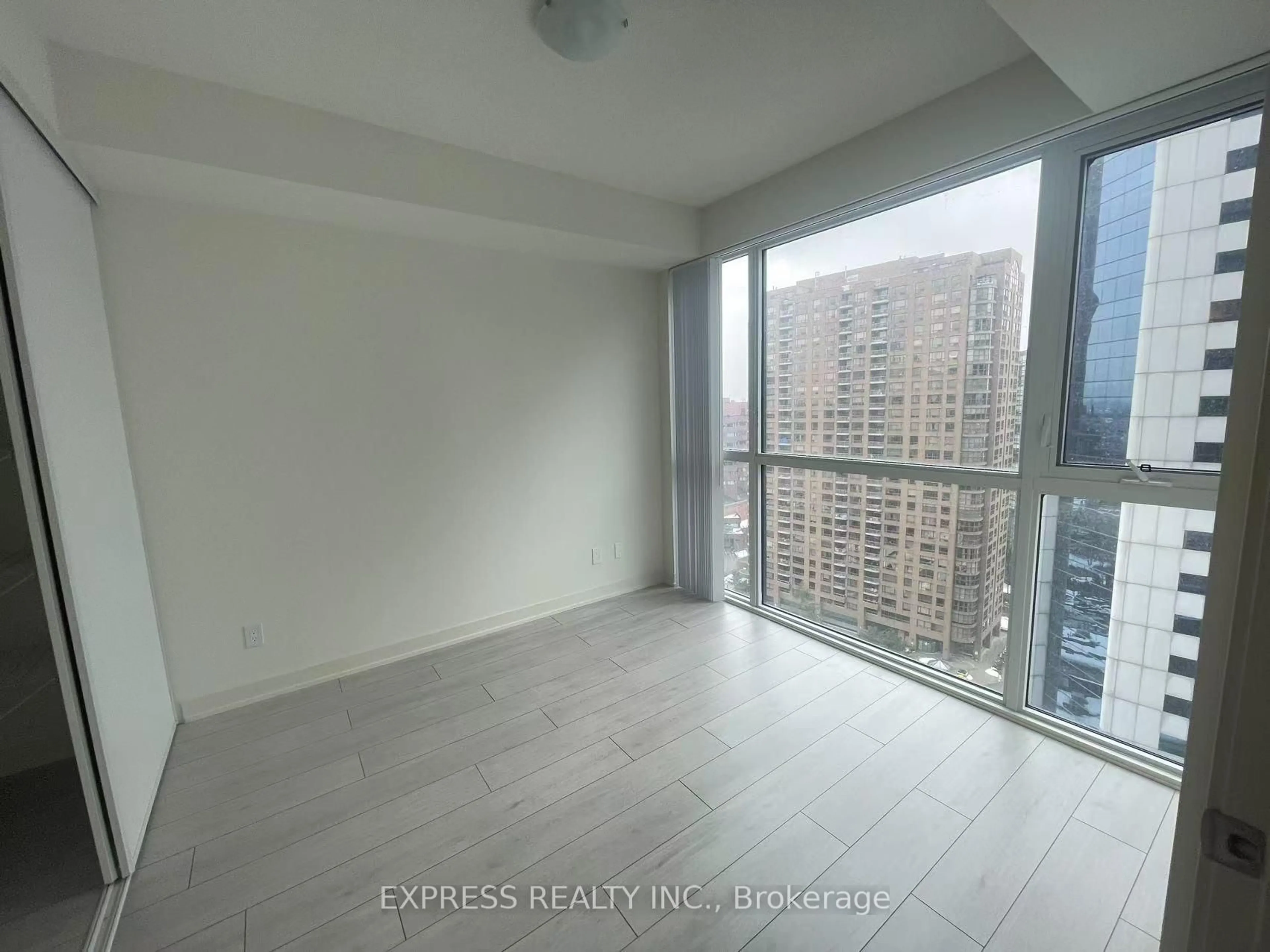 A pic of a room for 4955 Yonge St #1811, Toronto Ontario M2N 0L8