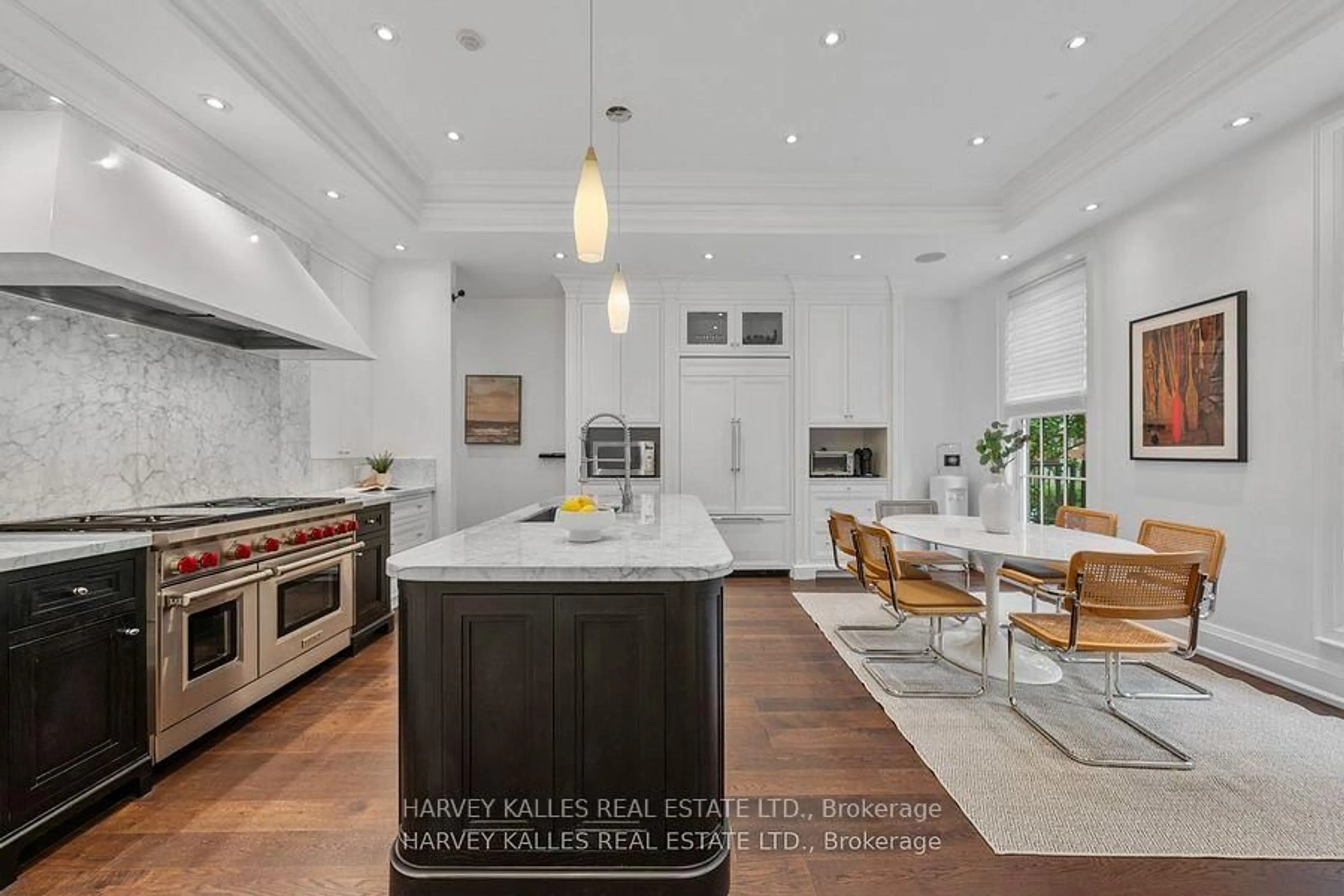 Open concept kitchen, ceramic/tile floor for 1717B Bathurst St, Toronto Ontario M5P 3K4