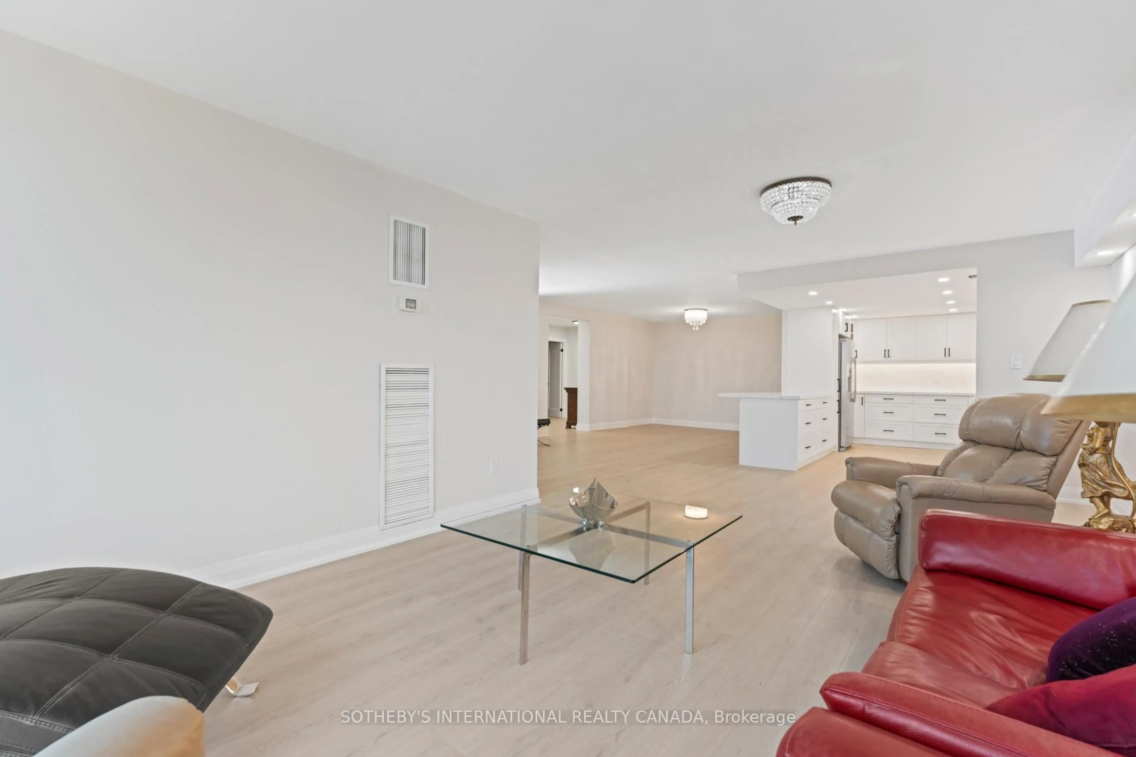 Living room with furniture, unknown for 1555 Finch Ave #705, Toronto Ontario M2J 4X9