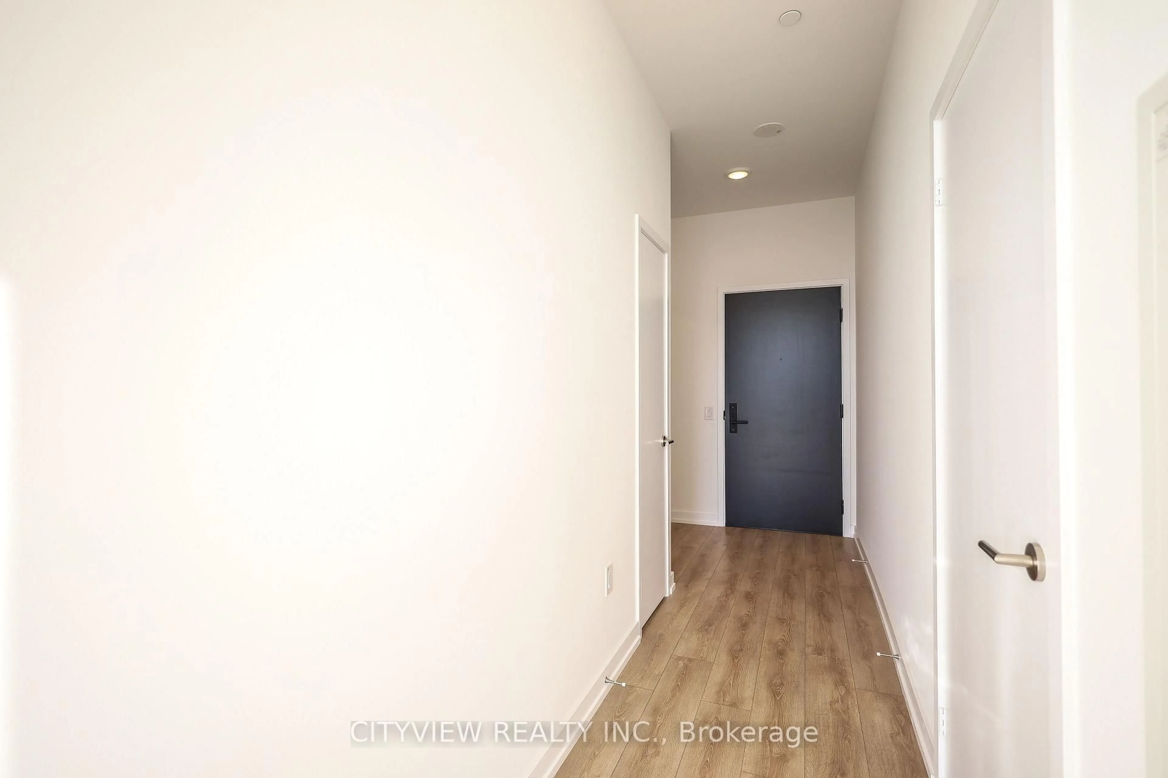 Unknown for 500 Dupont St #804, Toronto Ontario M6G 1Y7