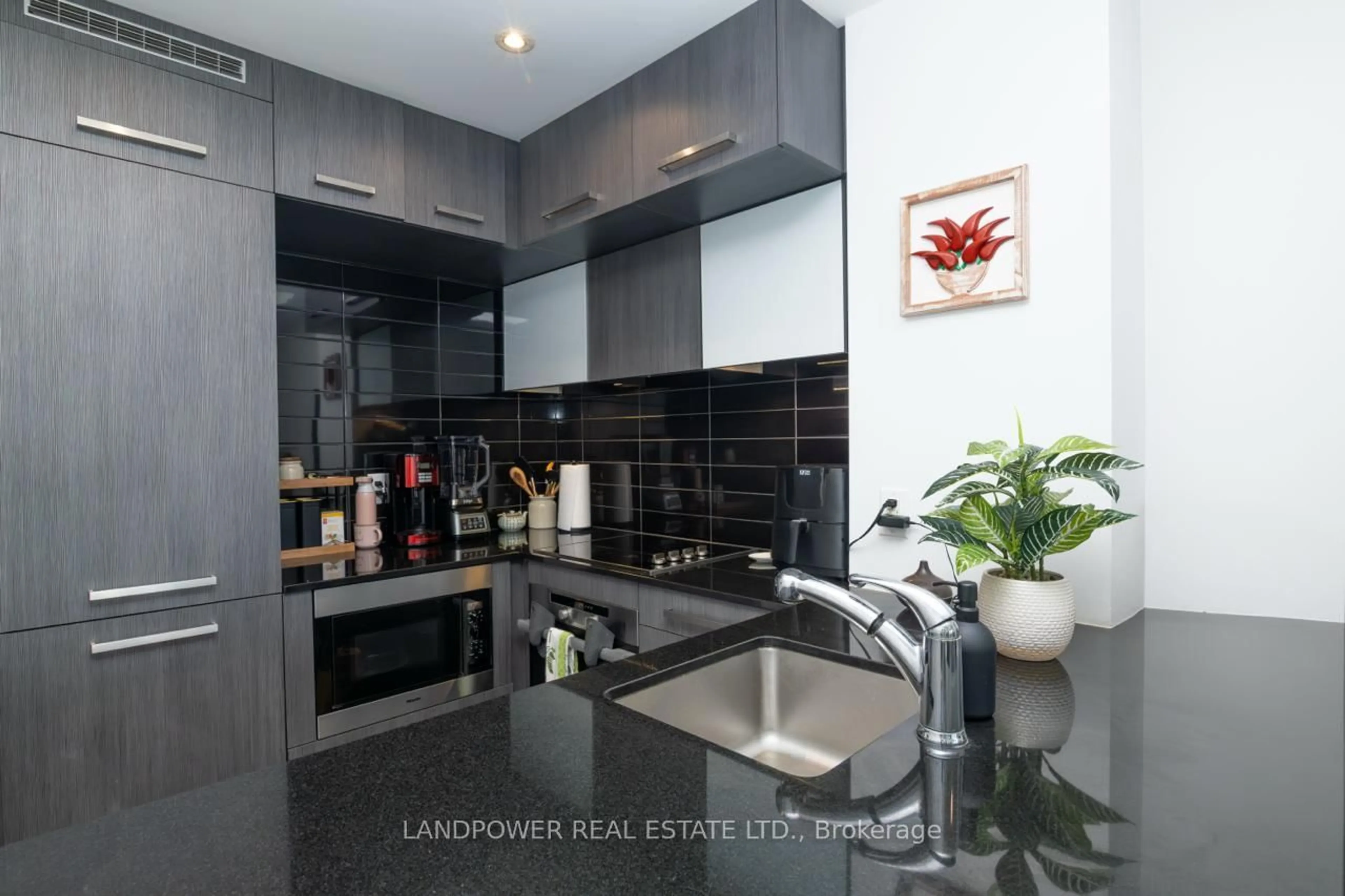 Unknown for 8 The Esplanade #1409, Toronto Ontario M5E 0A6