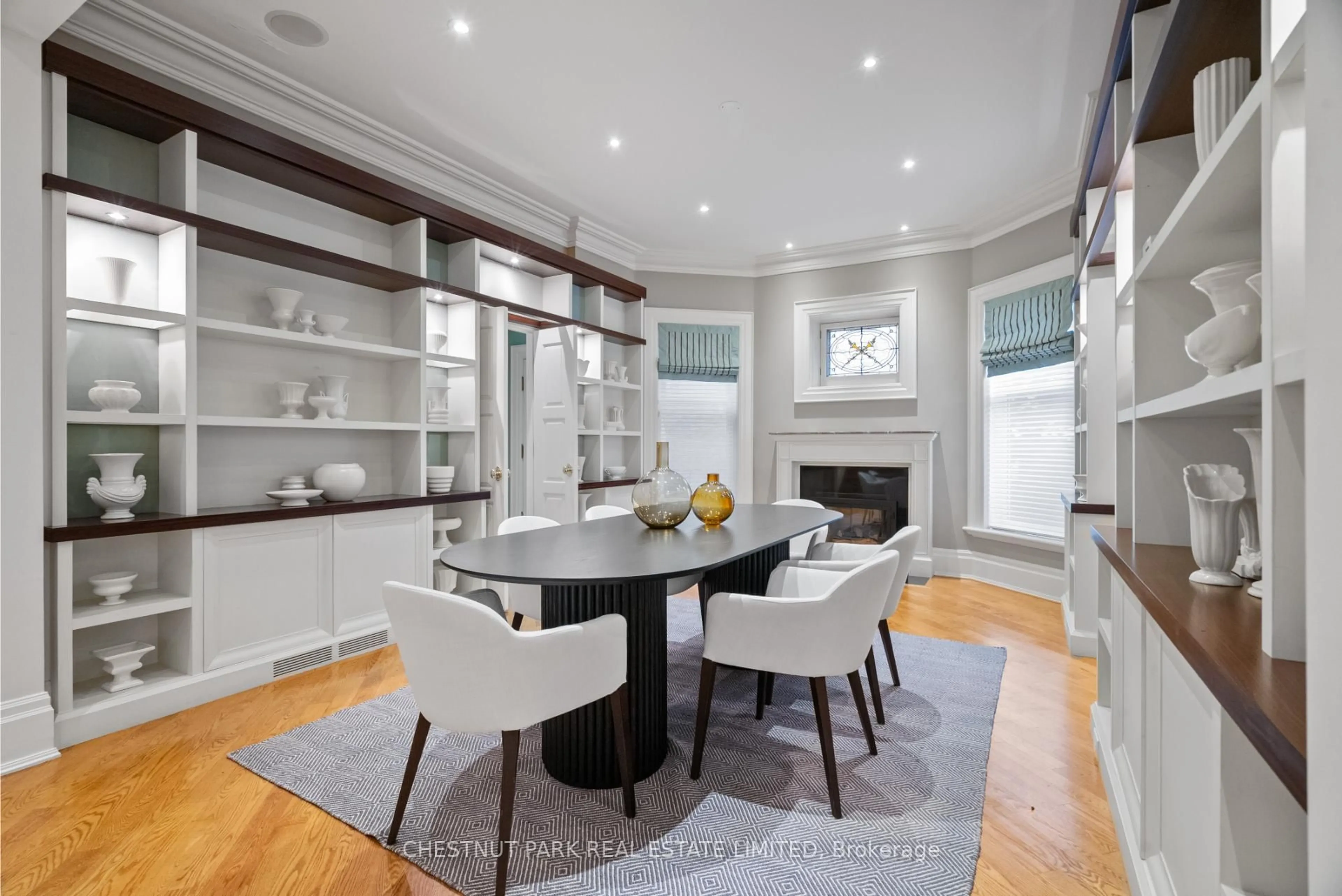 Dining room, unknown for 46 Lowther Ave, Toronto Ontario M5R 1C6