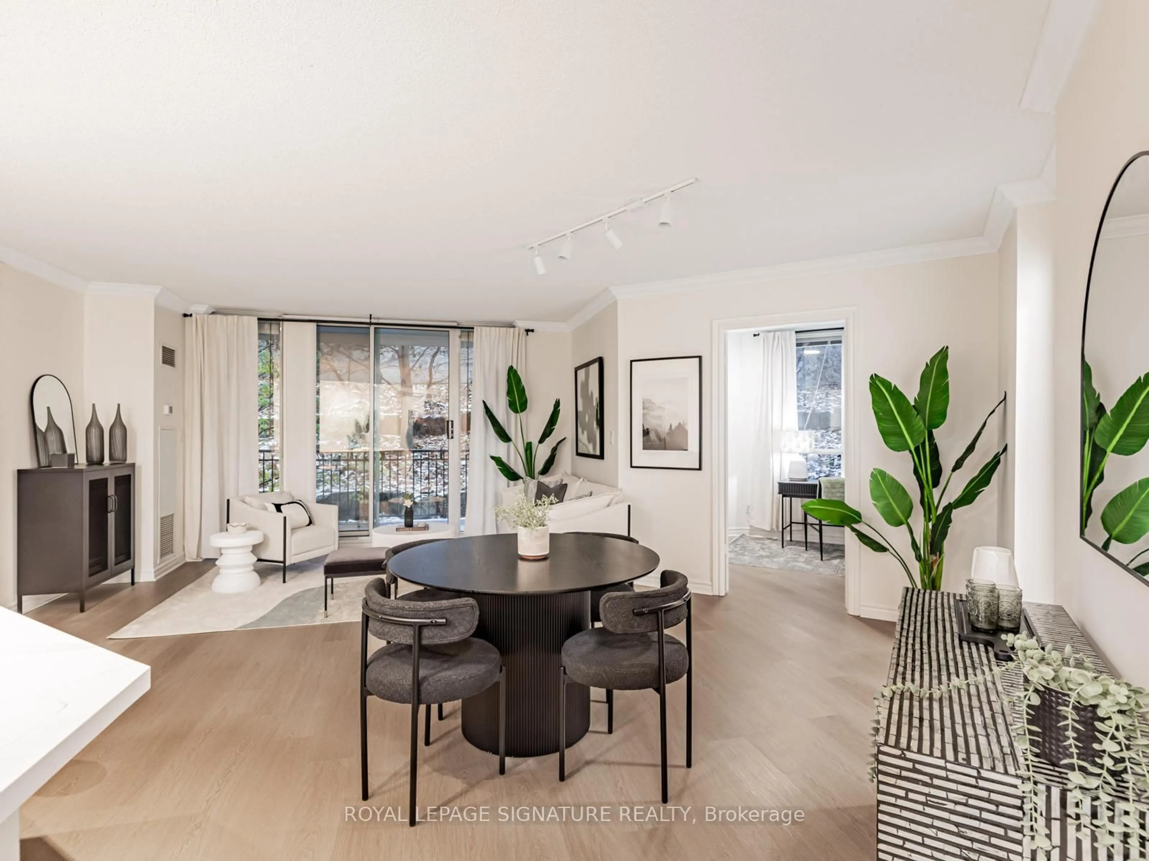 Unknown for 28 William Carson Cres #219, Toronto Ontario M2P 2H1