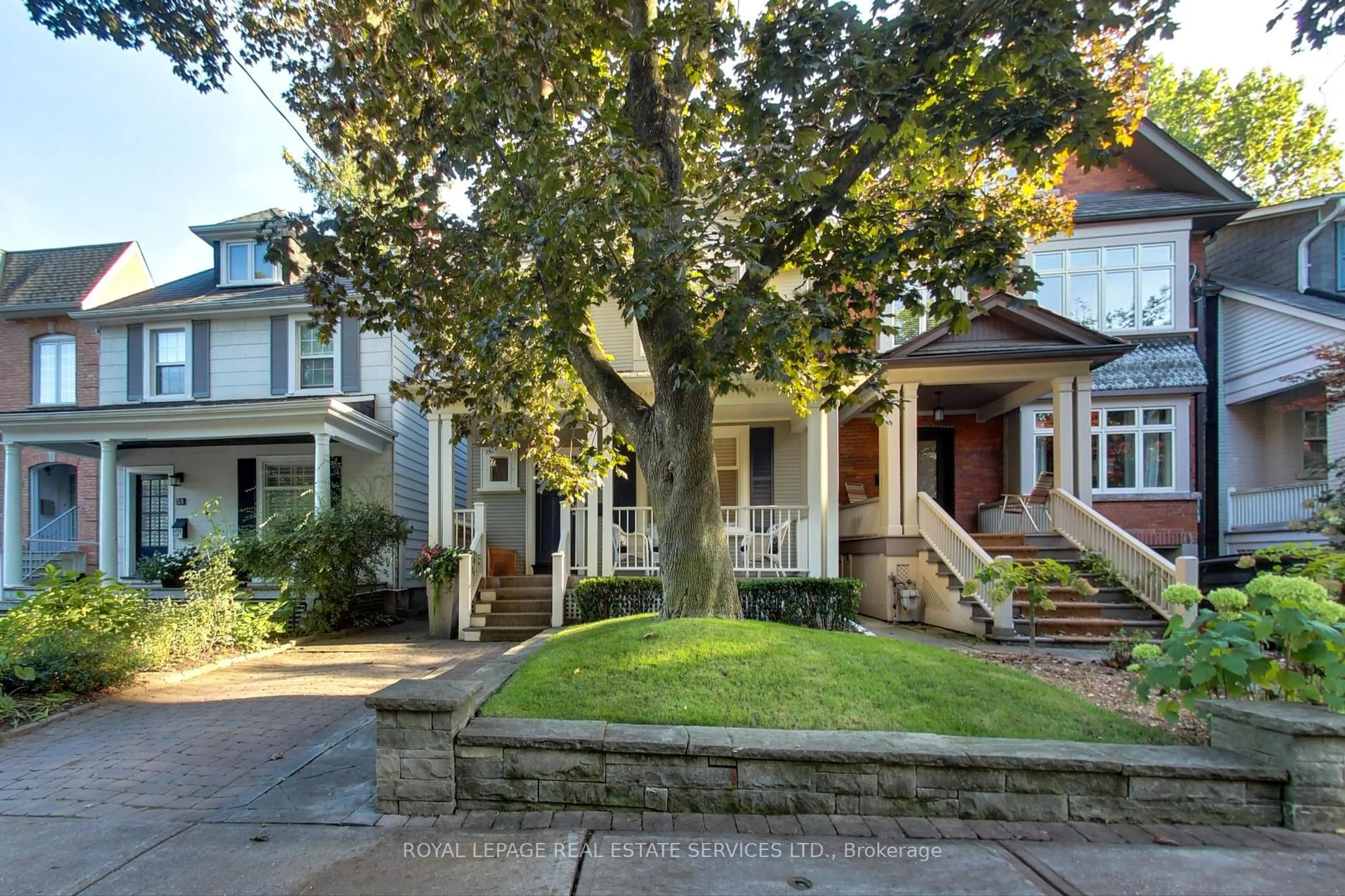 Unknown for 55 Walmsley Blvd, Toronto Ontario M4V 1X7