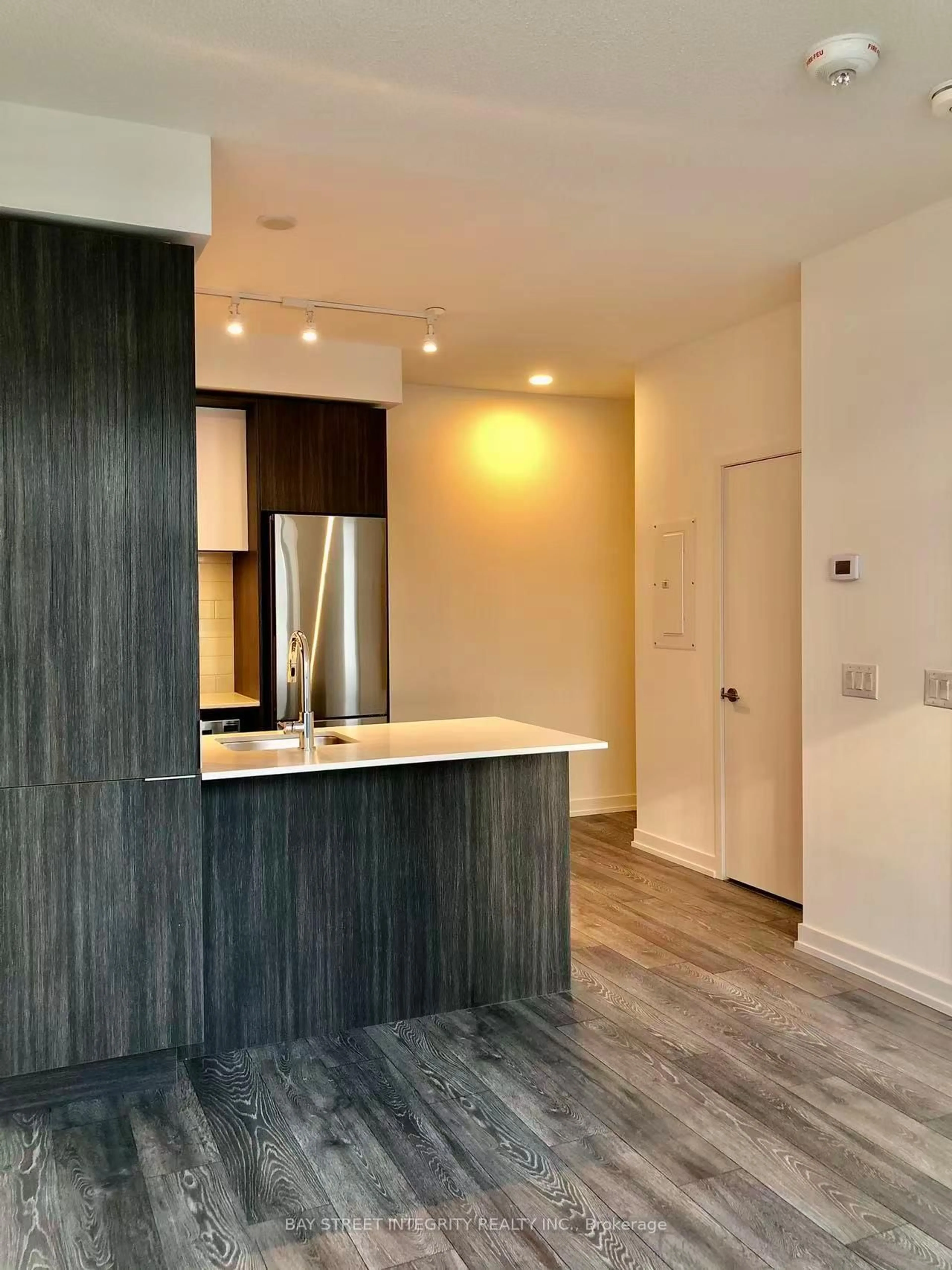 Unknown for 225 Sumach St #W1012, Toronto Ontario M5A 0P8