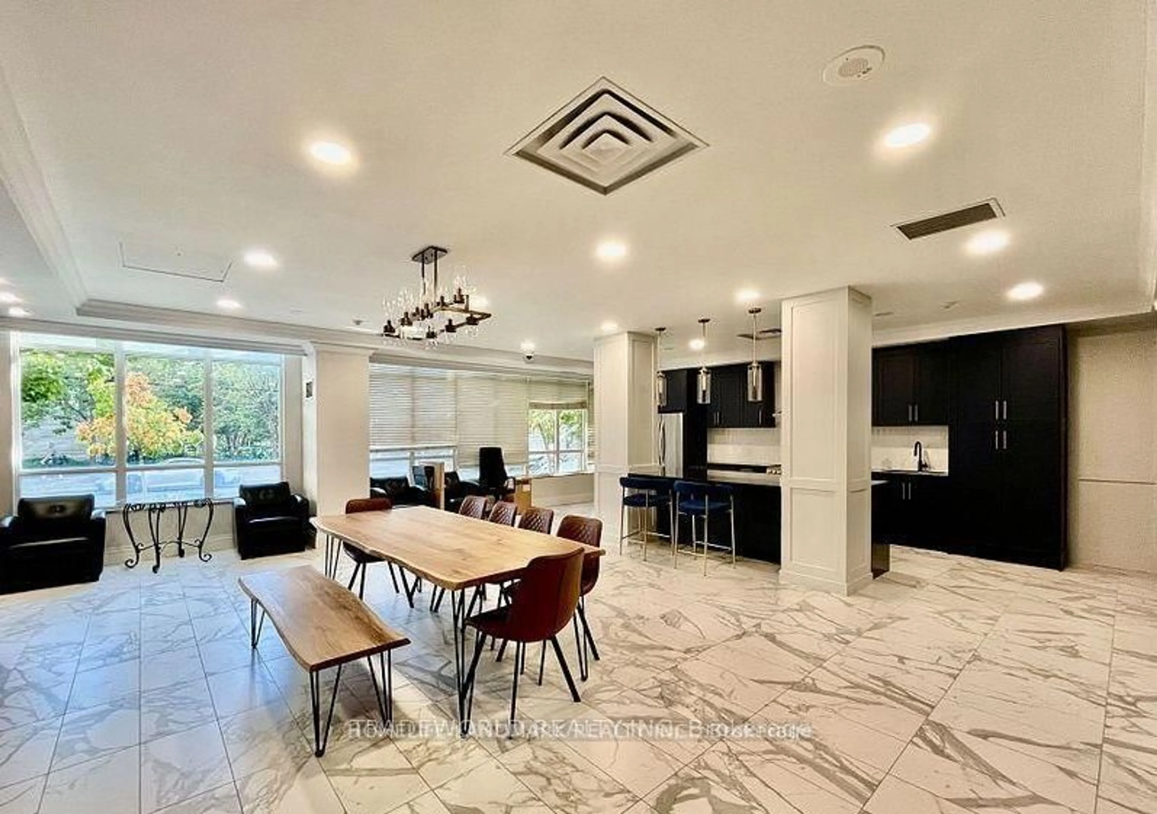 Unknown for 28 Byng Ave #510, Toronto Ontario M2N 7H4