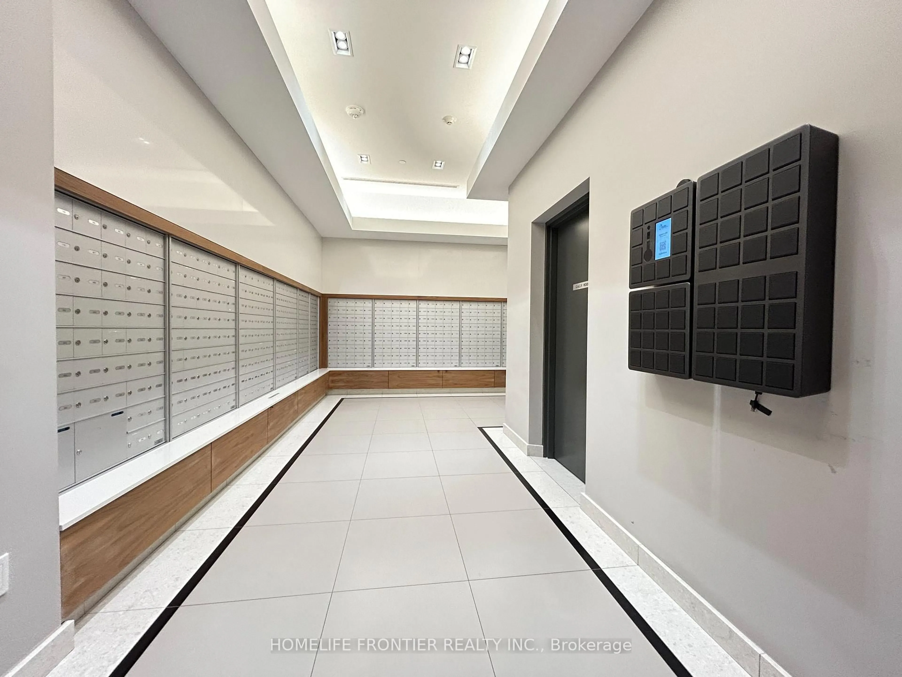 Indoor foyer for 28 Freeland St #5403, Toronto Ontario M5E 0E3