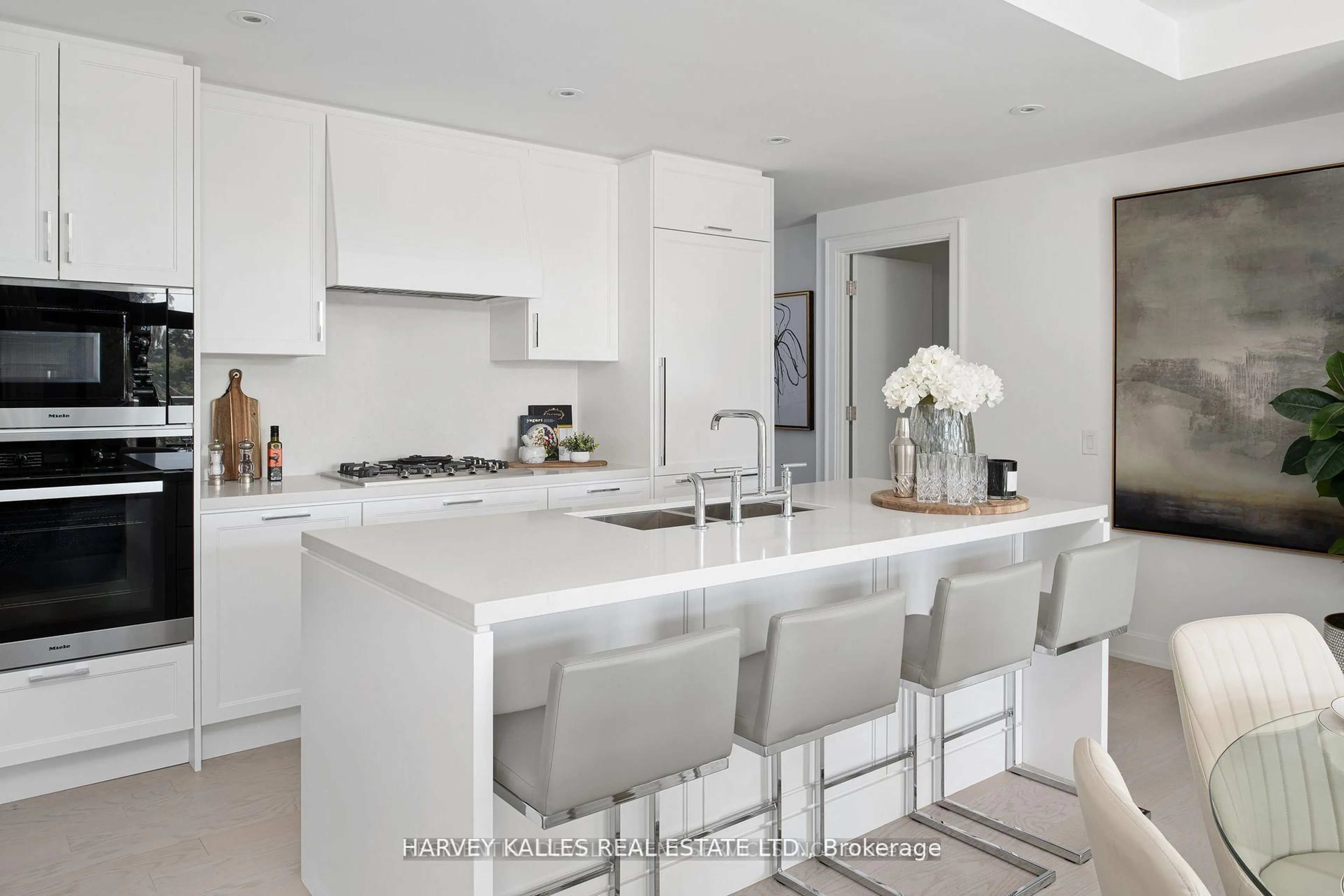 Contemporary kitchen, ceramic/tile floor for 1 Strathgowan Ave #403, Toronto Ontario M4N 0B3