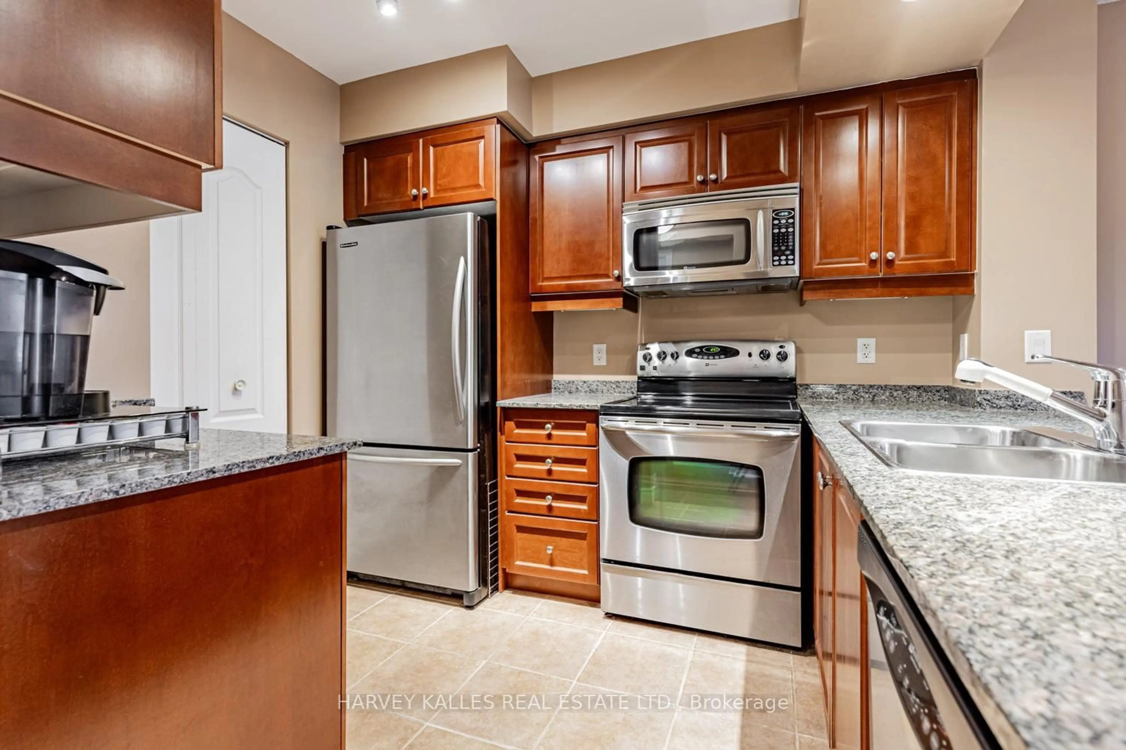 Standard kitchen, ceramic/tile floor for 38 William Carson Cres #623, Toronto Ontario M2P 2H2