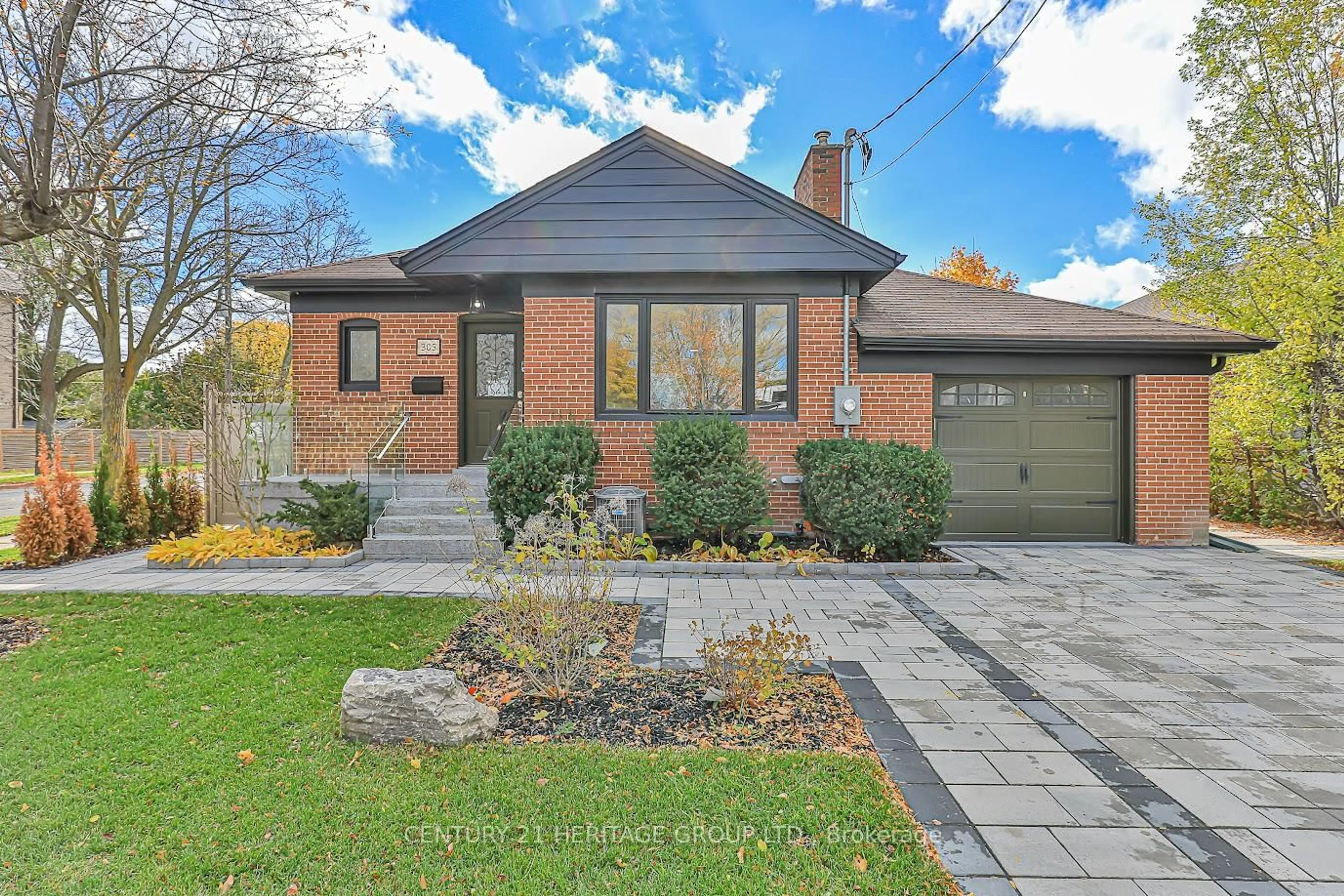 Home with brick exterior material, street for 305 Connaught Ave, Toronto Ontario M2R 2M1