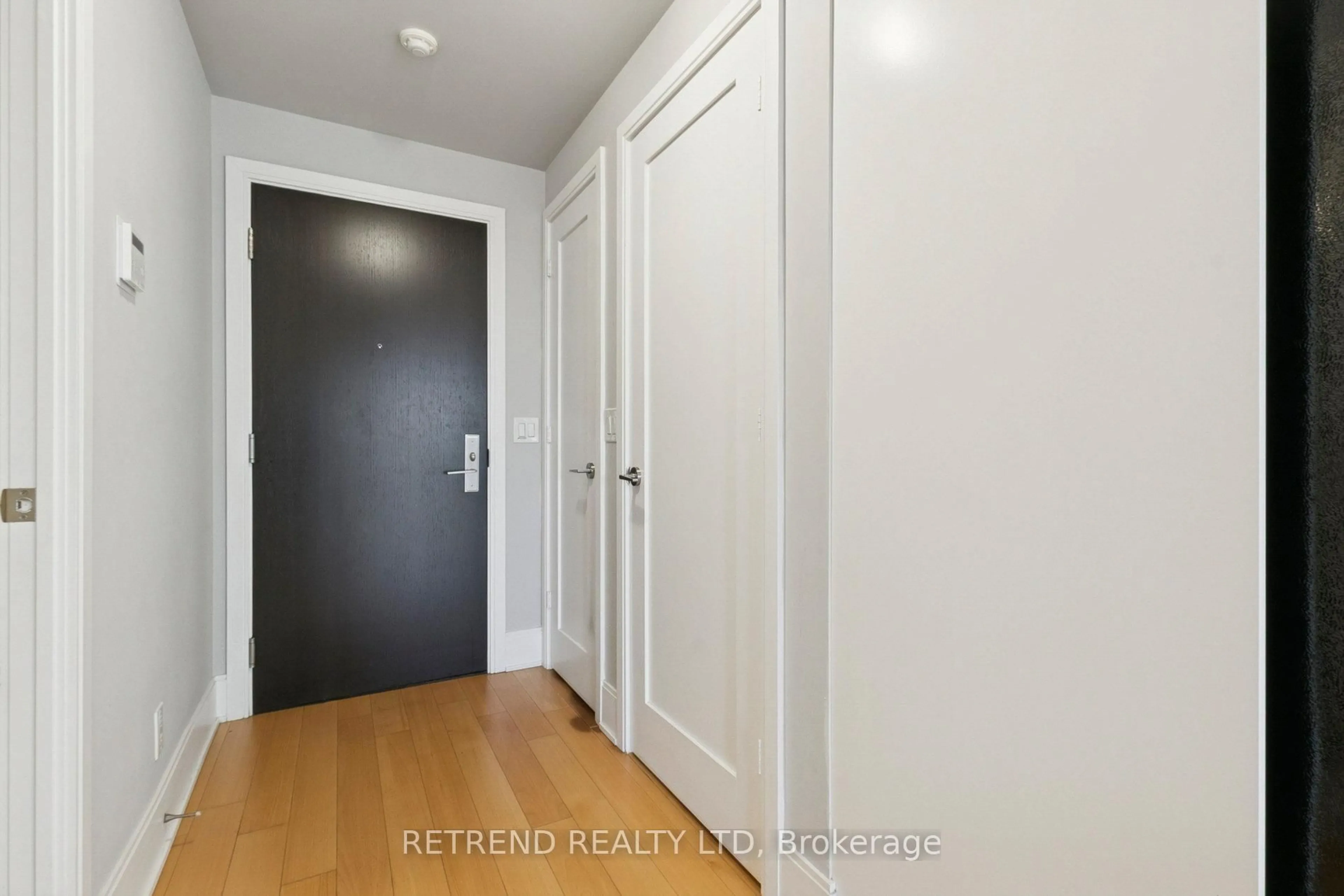 Unknown for 70 Roehampton Ave #1312, Toronto Ontario M4P 1R2