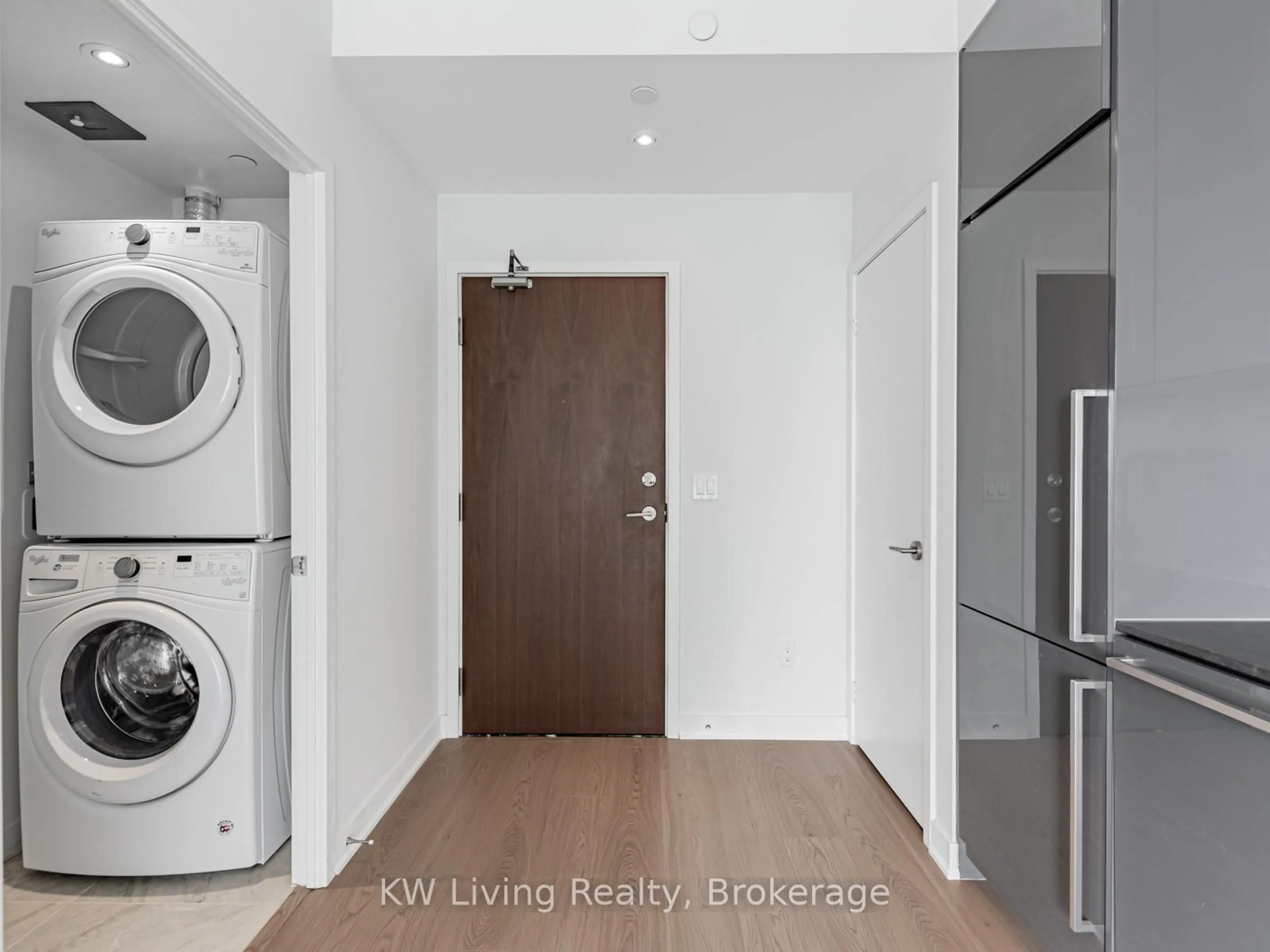 Laundry room for 115 McMahon Dr #2806, Toronto Ontario M2K 0E3