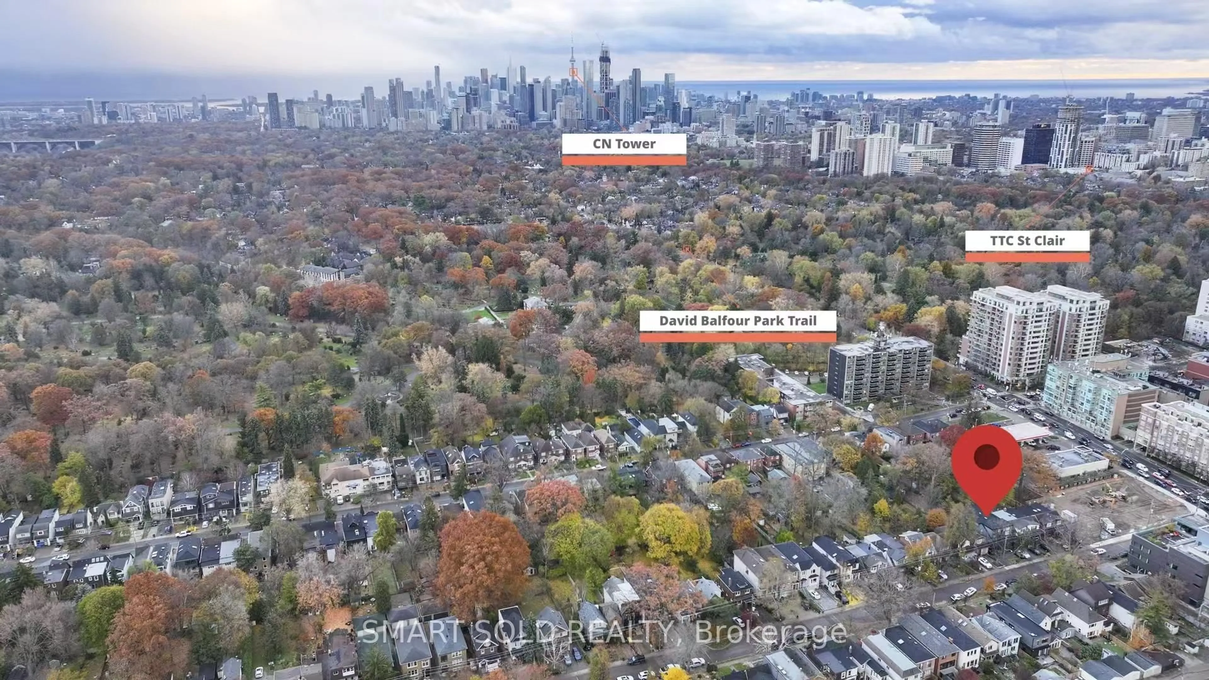 A pic from outside/outdoor area/front of a property/back of a property/a pic from drone, city buildings view from balcony for 341 Balliol St, Toronto Ontario M4S 1E1