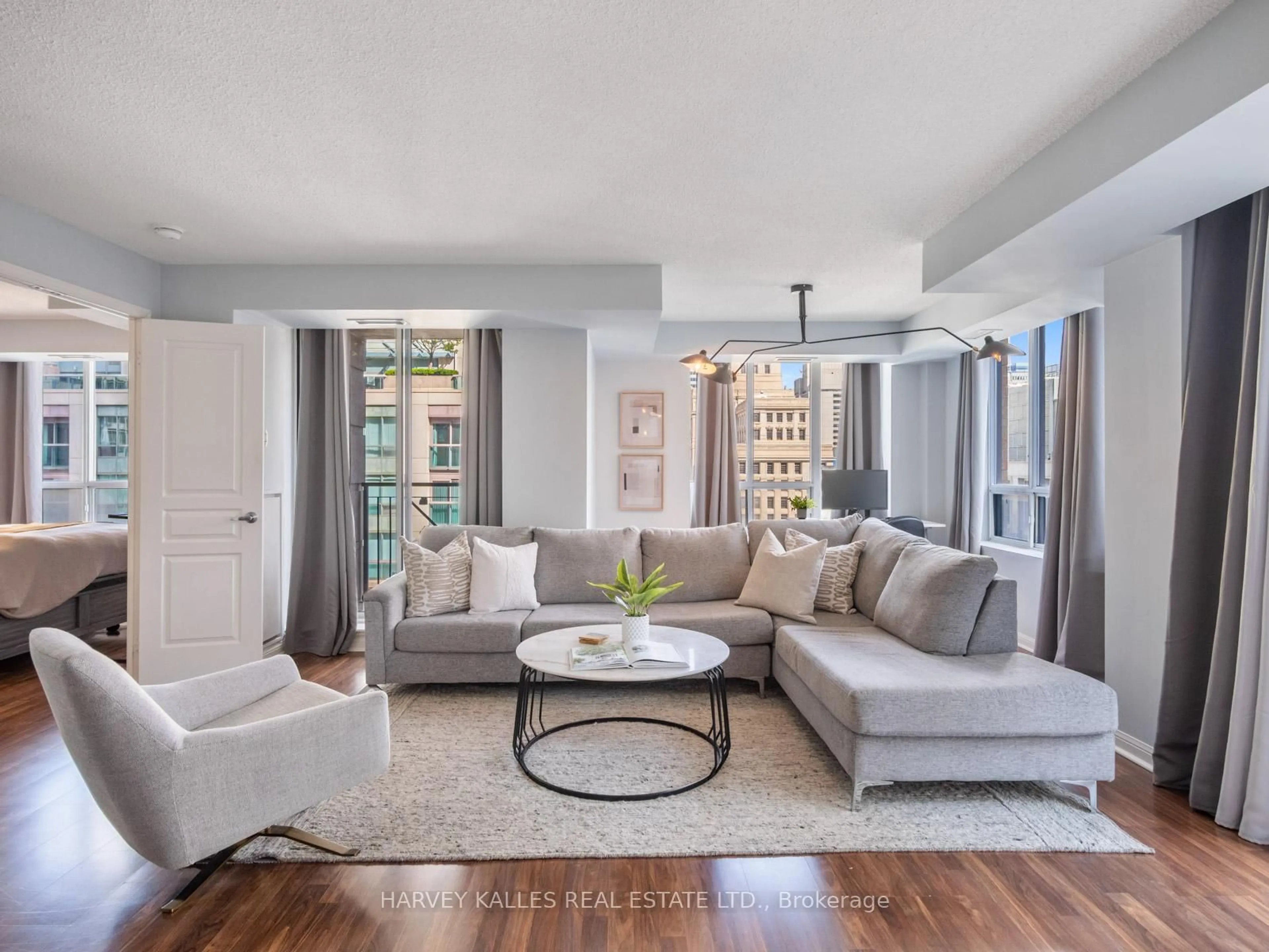 Living room with furniture, unknown for 140 Simcoe St #1309, Toronto Ontario M5H 4E9