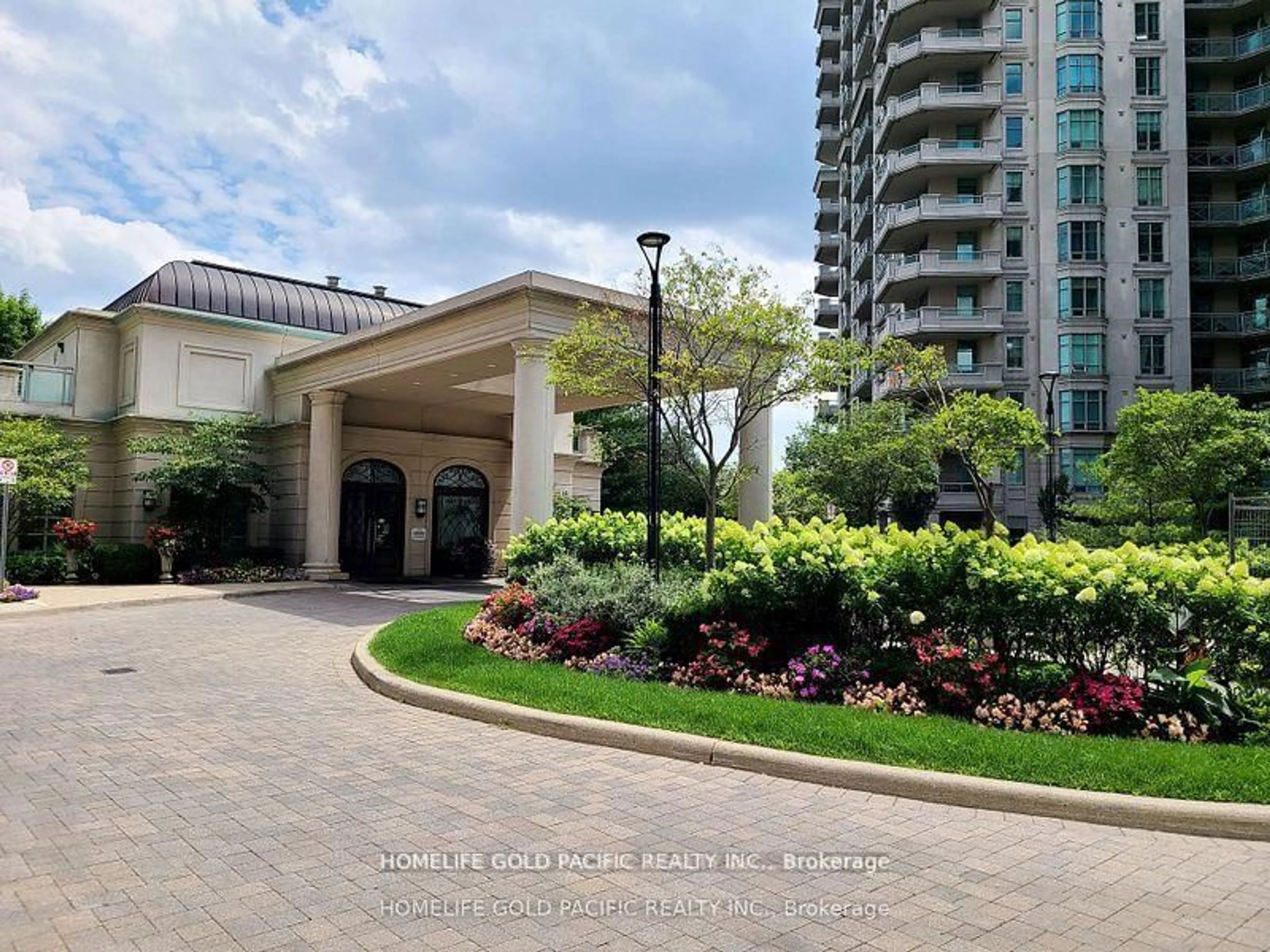 Indoor foyer for 10 Bloorview Pl #2102, Toronto Ontario M2J 0B1