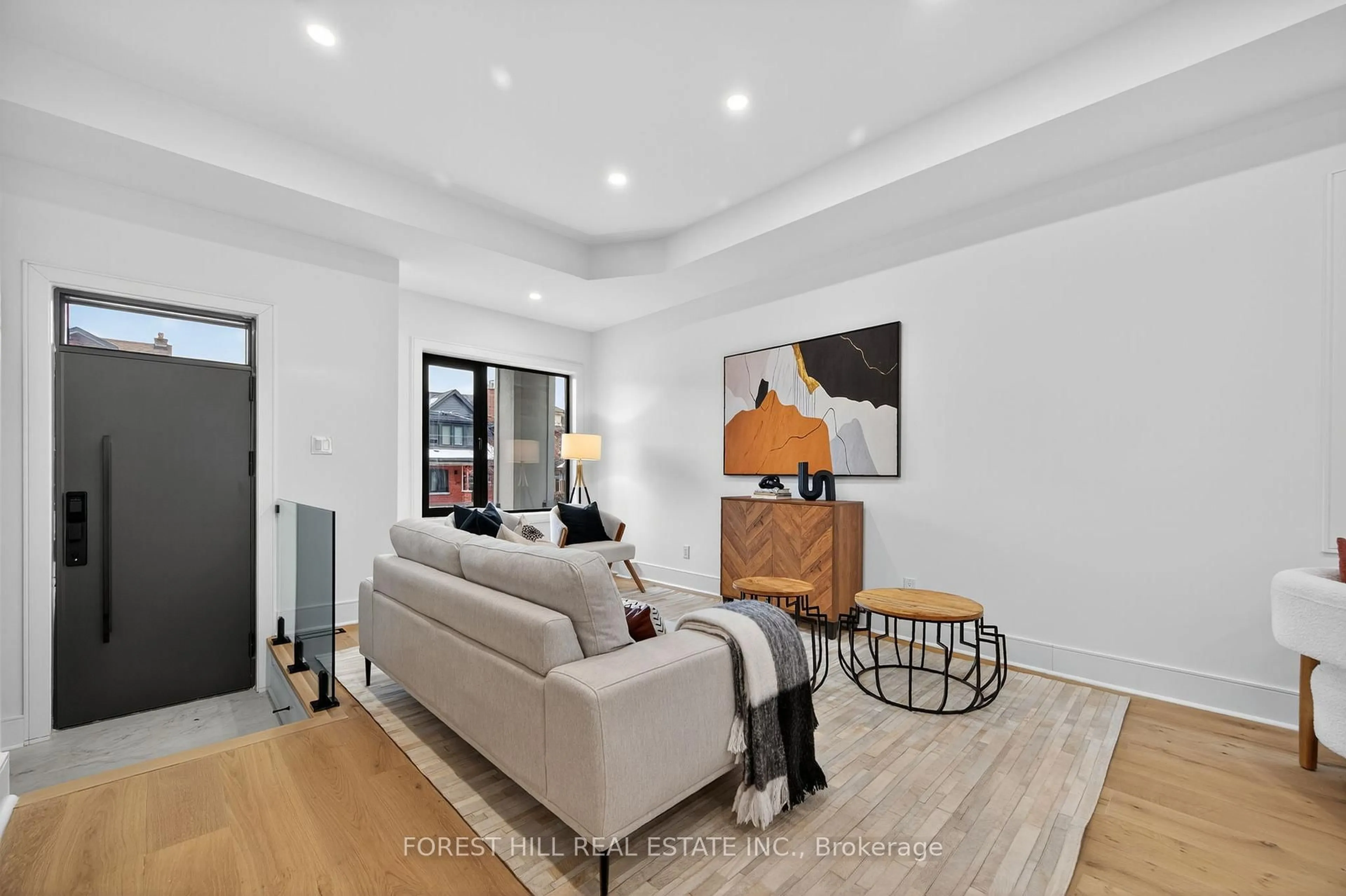 Living room with furniture, unknown for 249 Lauder Ave, Toronto Ontario M6E 3H5