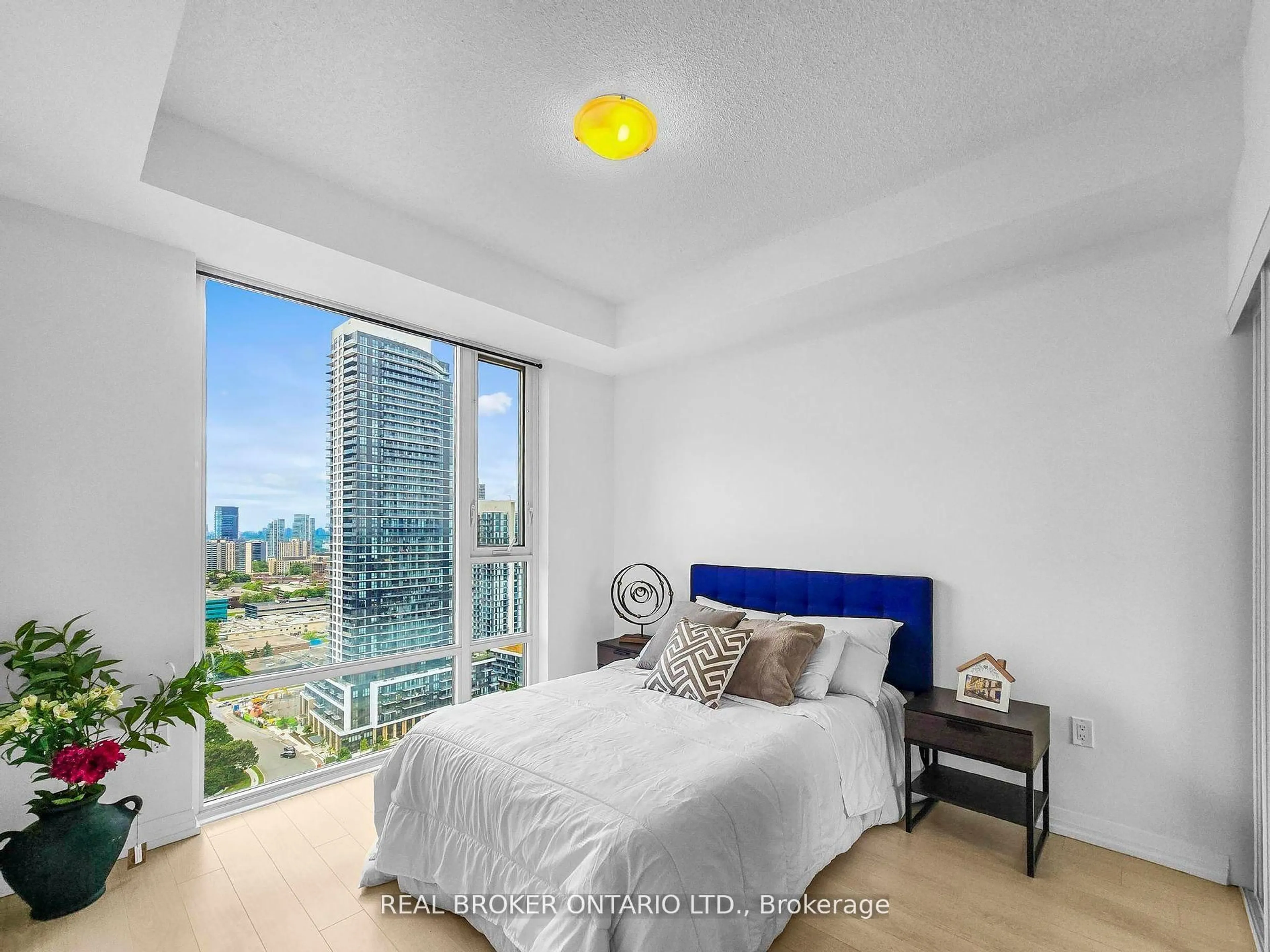 Bedroom with bed, unknown for 55 Ann O'reilly Rd #2210, Toronto Ontario M2J 0E1