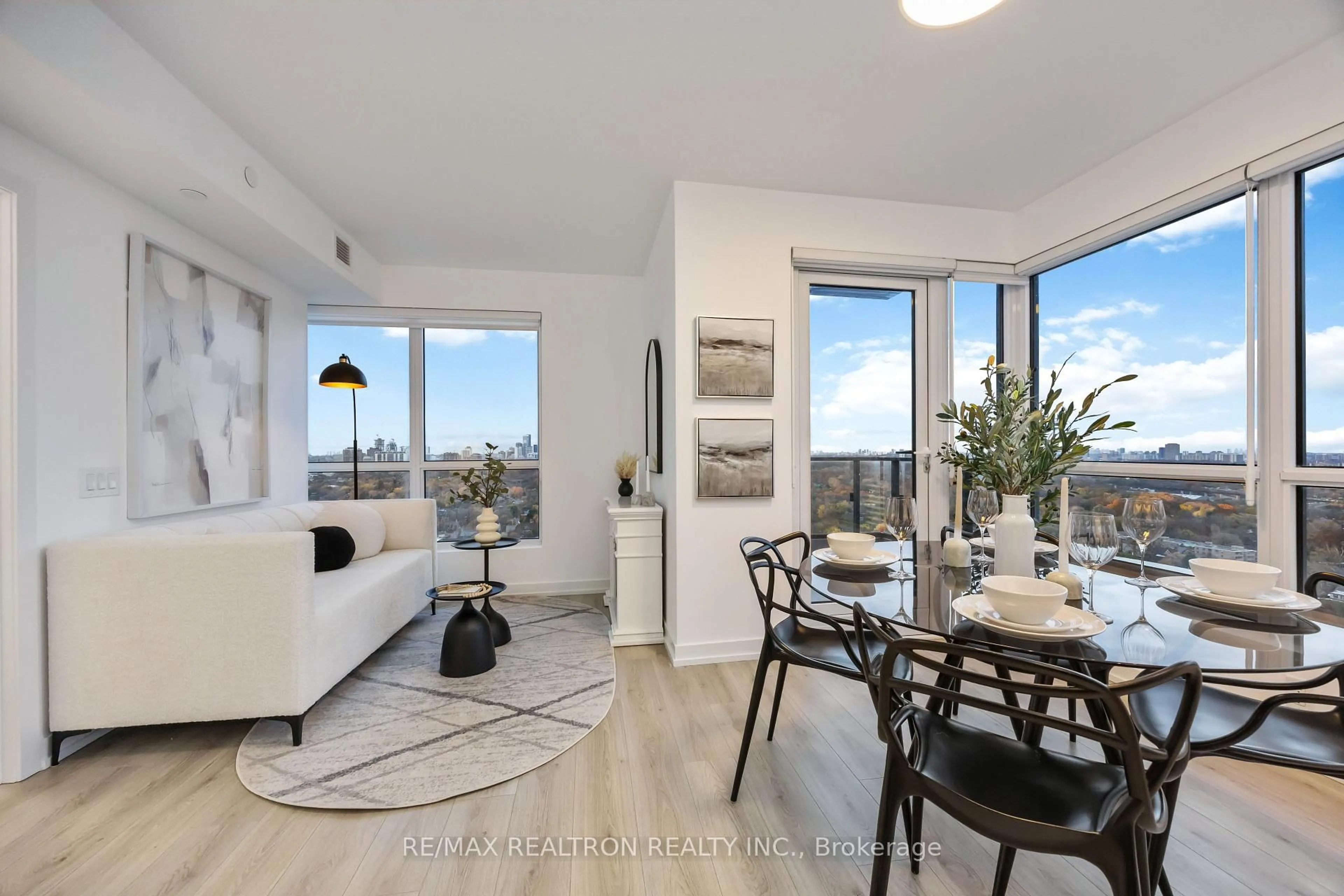 Living room with furniture, unknown for 395 Bloor St #2408, Toronto Ontario M4W 1H7