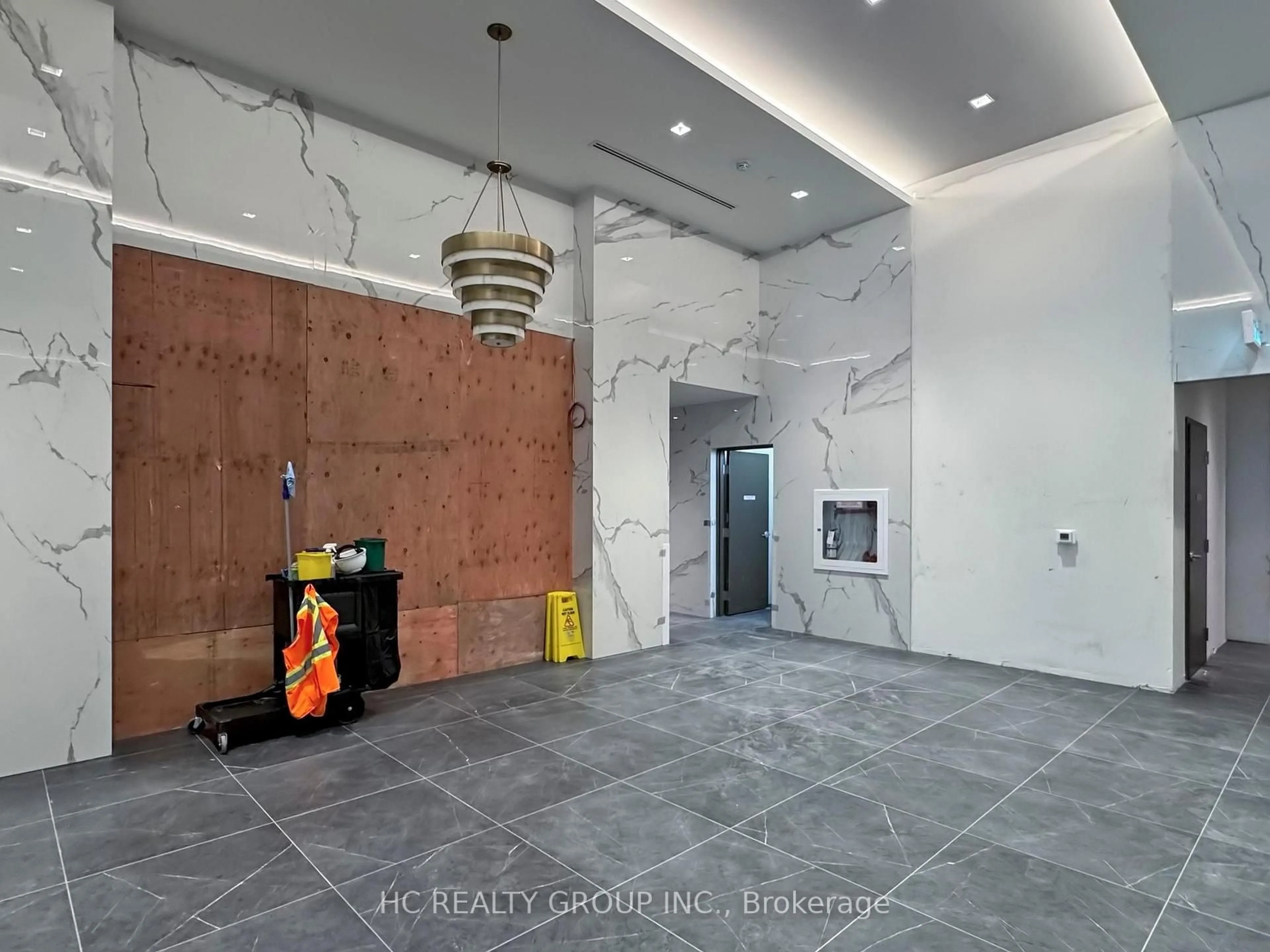 Lobby for 4955 Yonge St #819, Toronto Ontario M3N 0L8