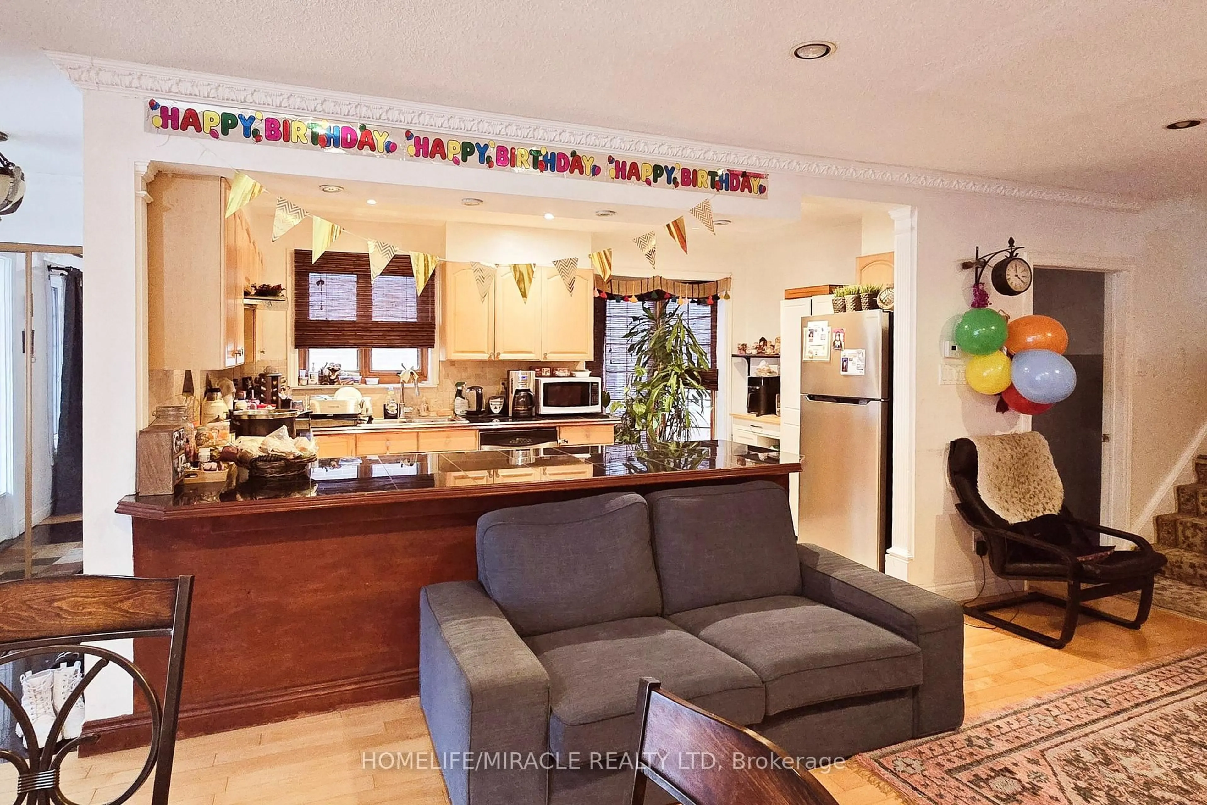 Open concept kitchen, unknown for 97 Nymark Ave, Toronto Ontario M2J 2H1