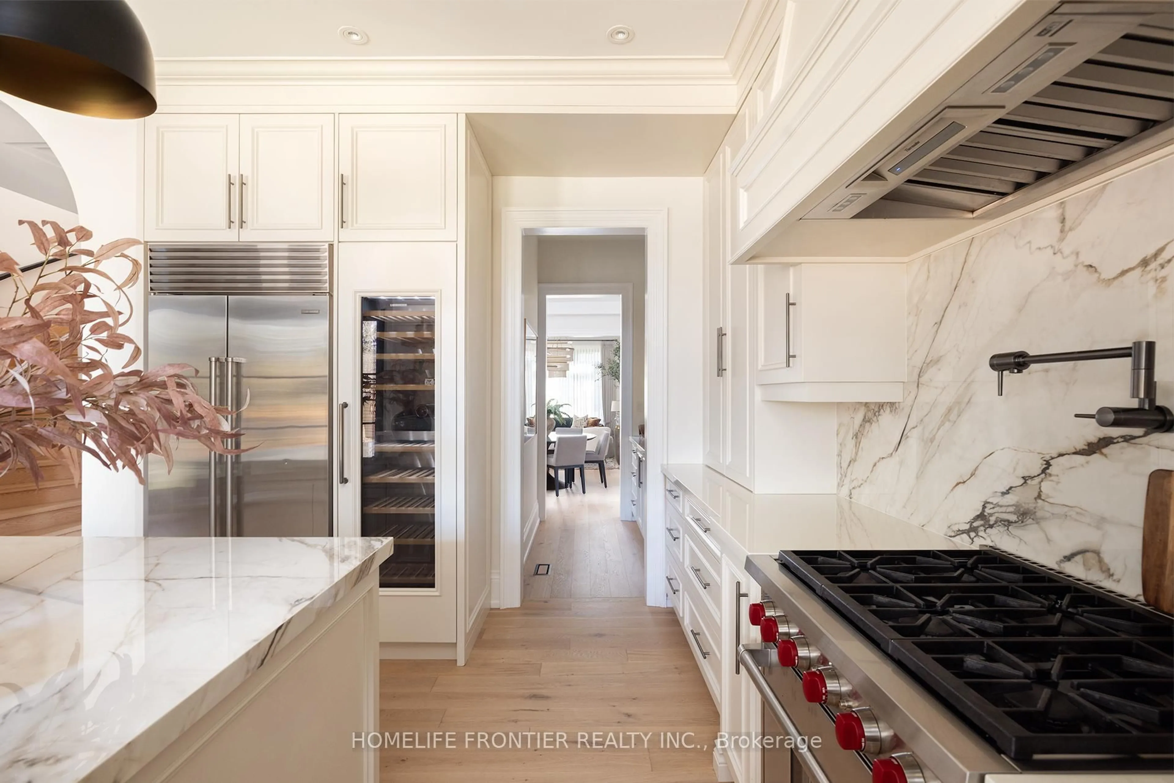 Contemporary kitchen, ceramic/tile floor for 20 Arrowstook Rd, Toronto Ontario M2K 1J9