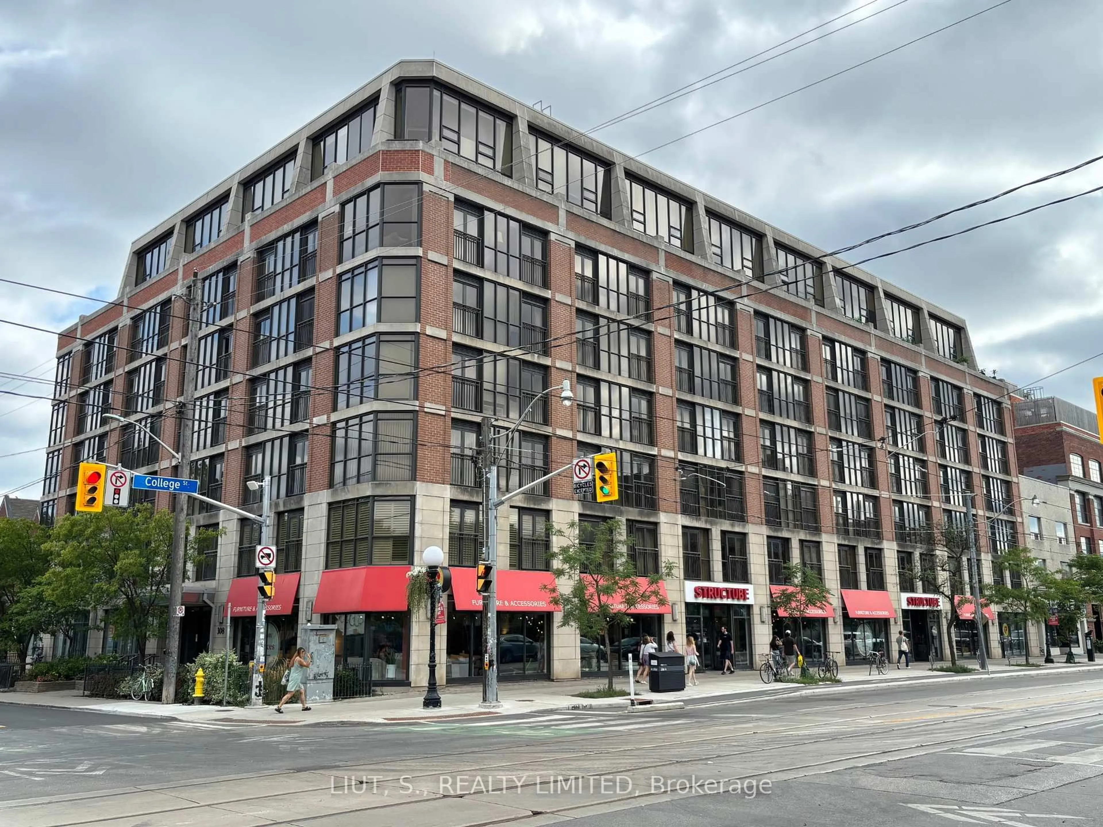Unknown for 308 Palmerston Ave #214, Toronto Ontario M6J 3X9