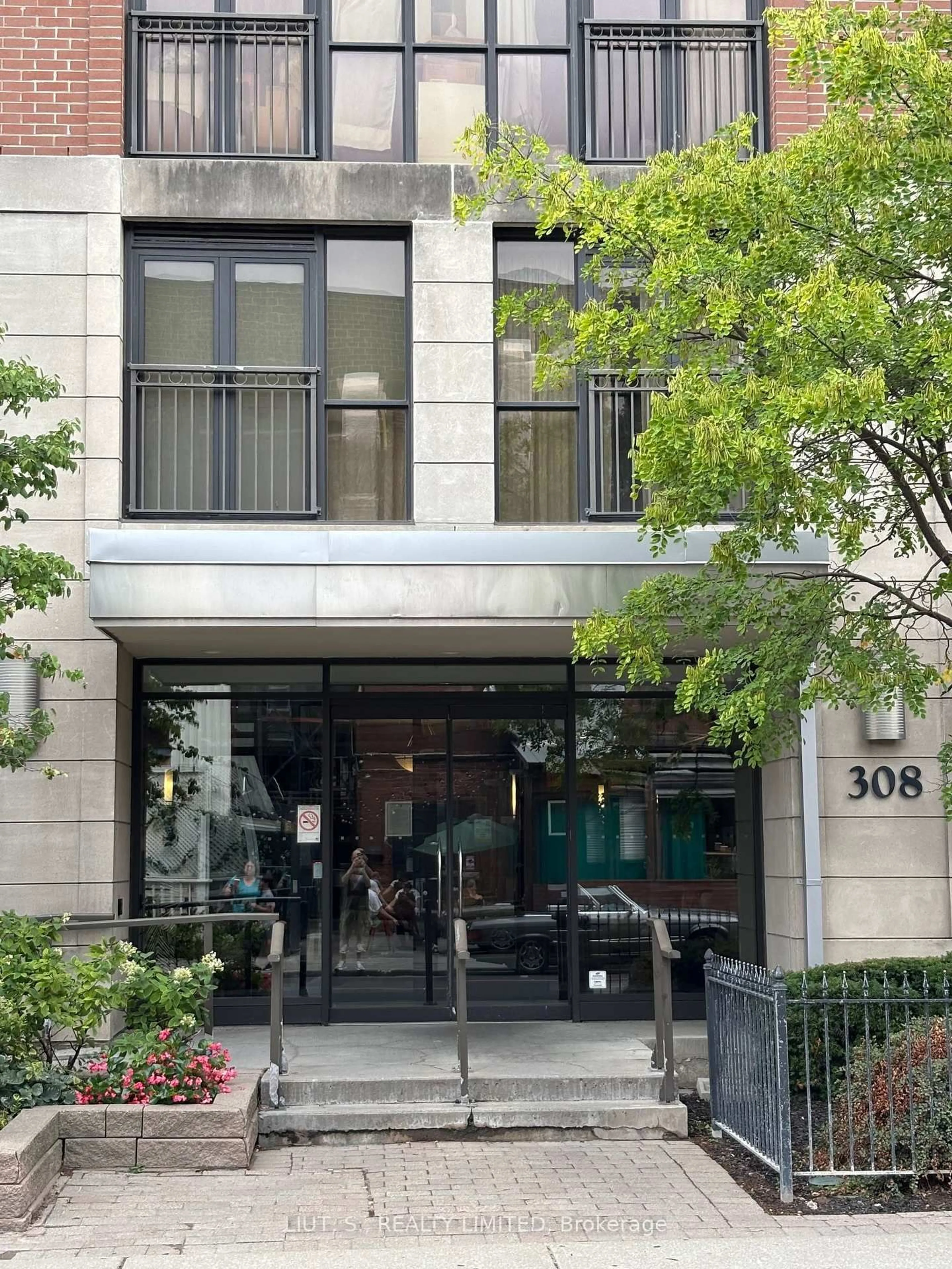 Unknown for 308 Palmerston Ave #214, Toronto Ontario M6J 3X9