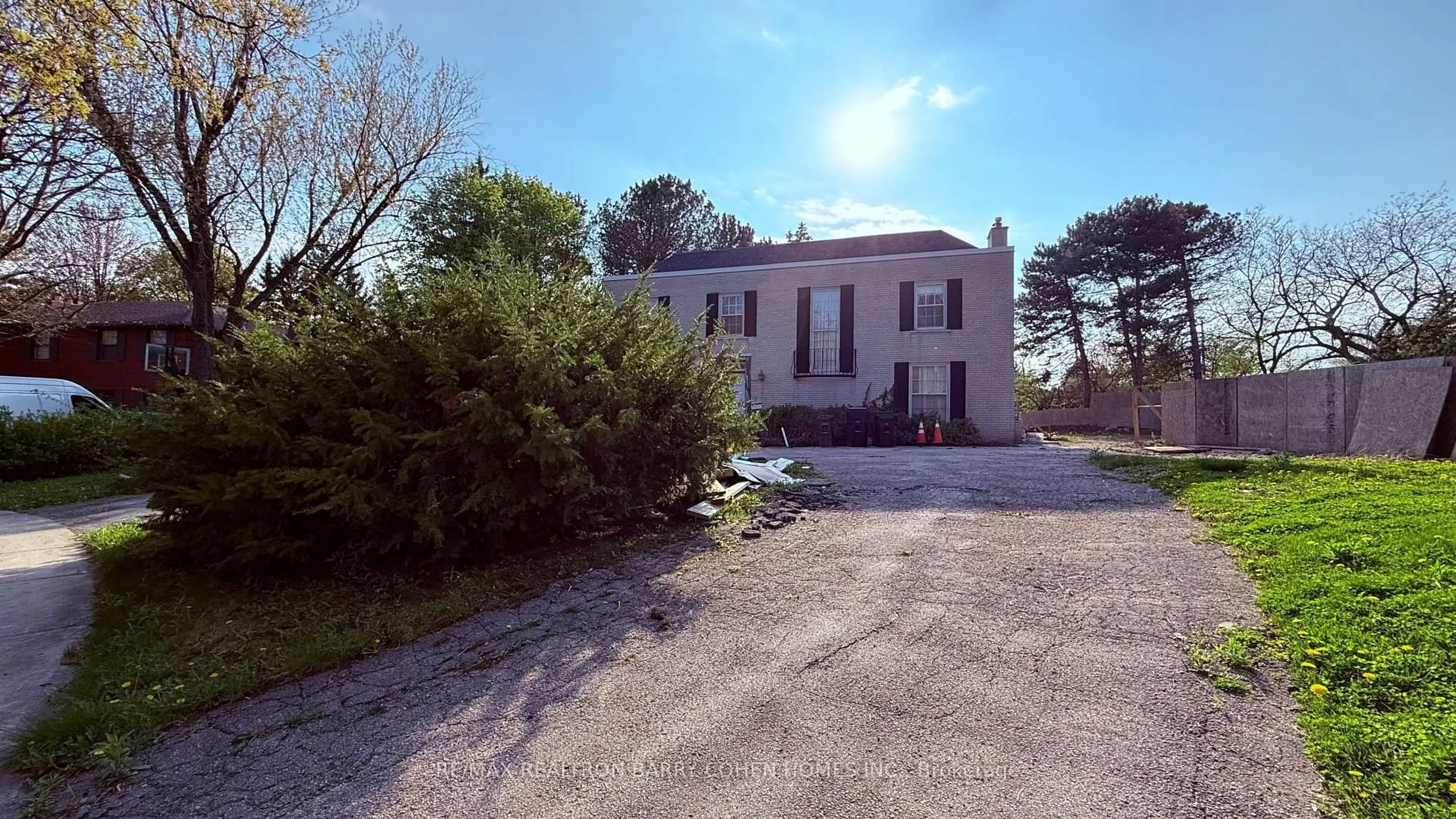 Unknown for 37 Wilket Rd, Toronto Ontario M2L 1N9