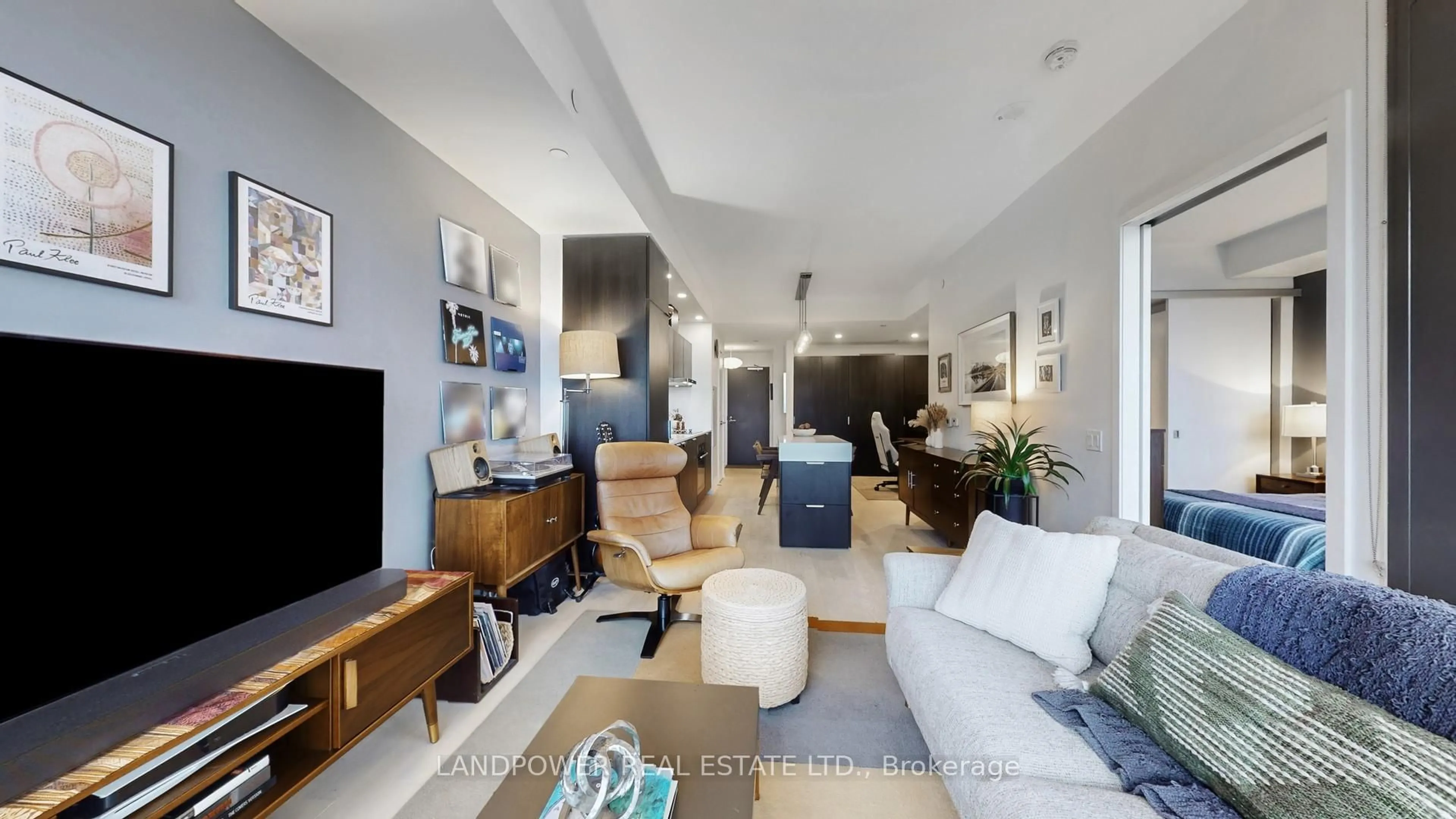 Living room with furniture, unknown for 16 Bonnycastle St #2501, Toronto Ontario M5A 0C9