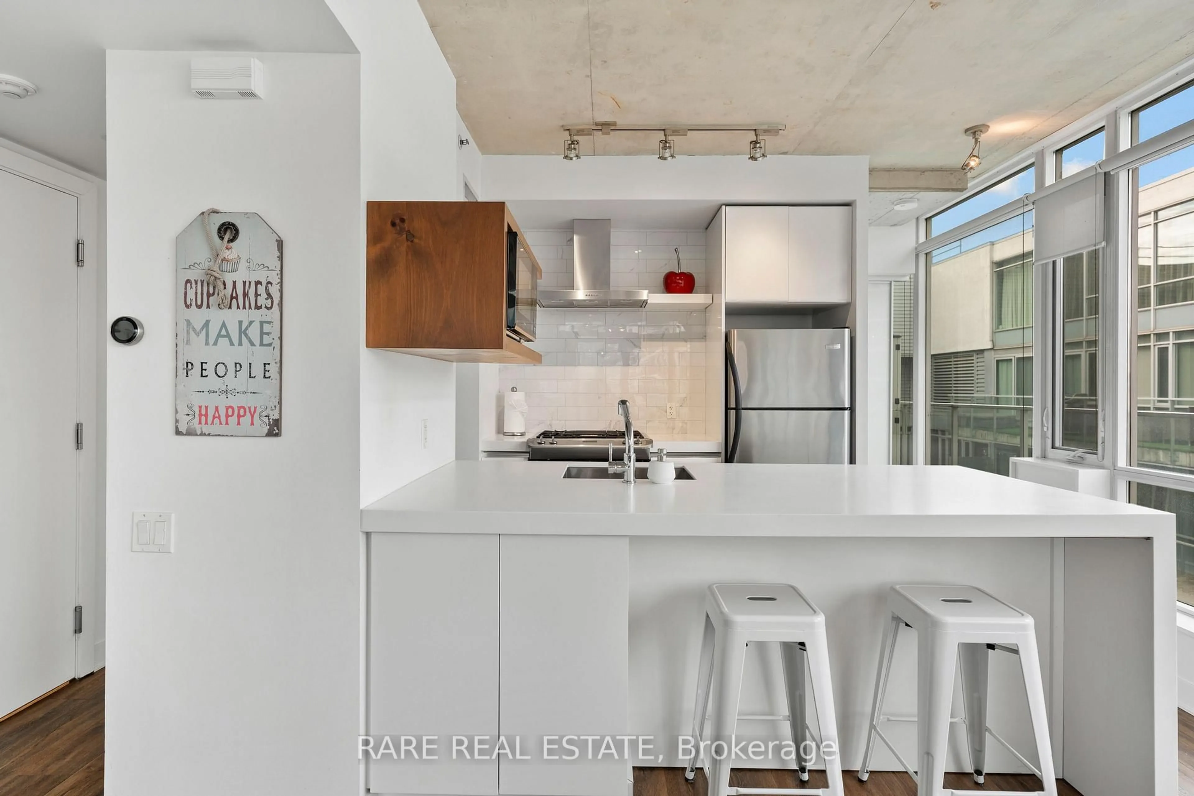 Unknown for 75 Portland St #1008, Toronto Ontario M5V 2M9