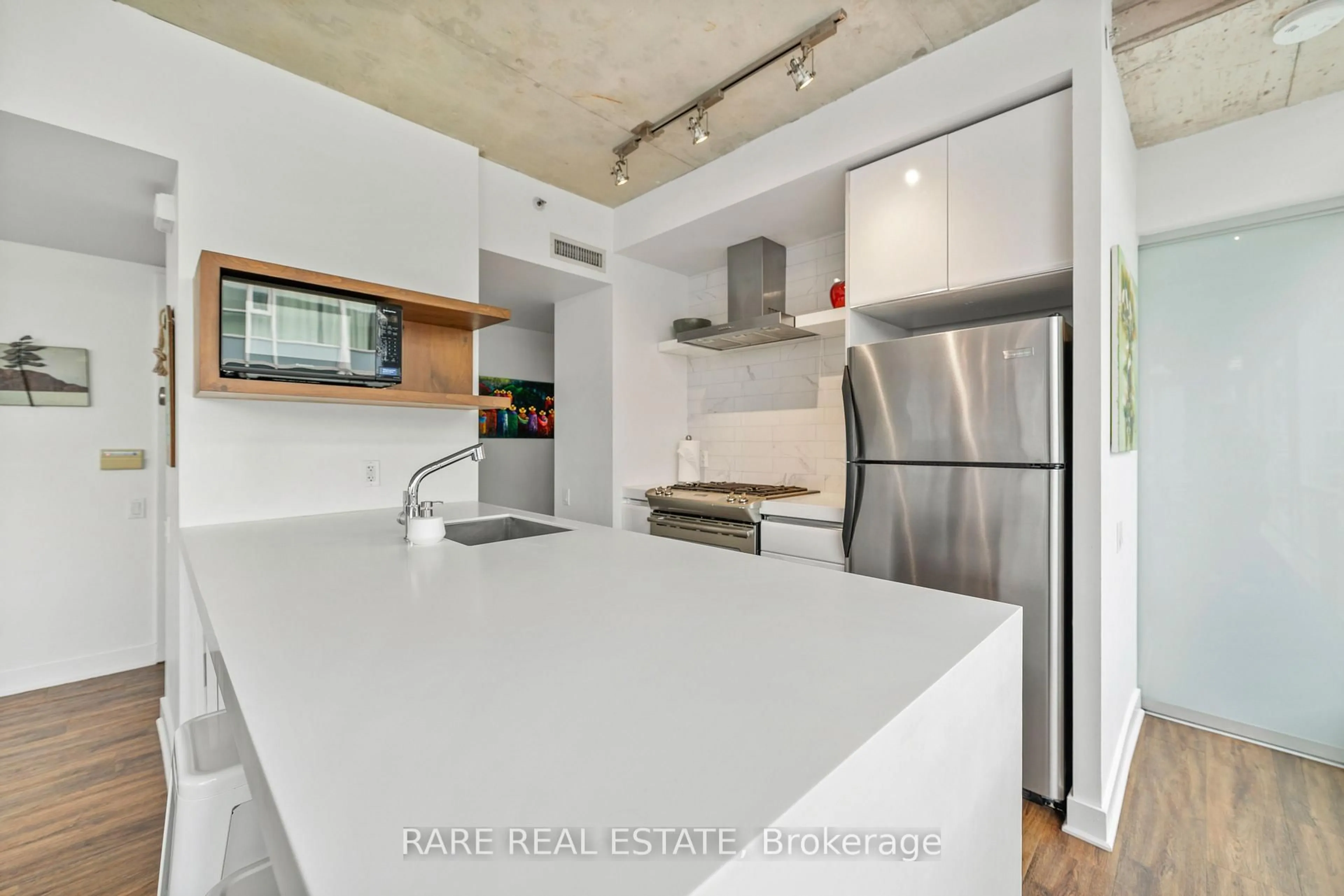 Open concept kitchen, unknown for 75 Portland St #1008, Toronto Ontario M5V 2M9