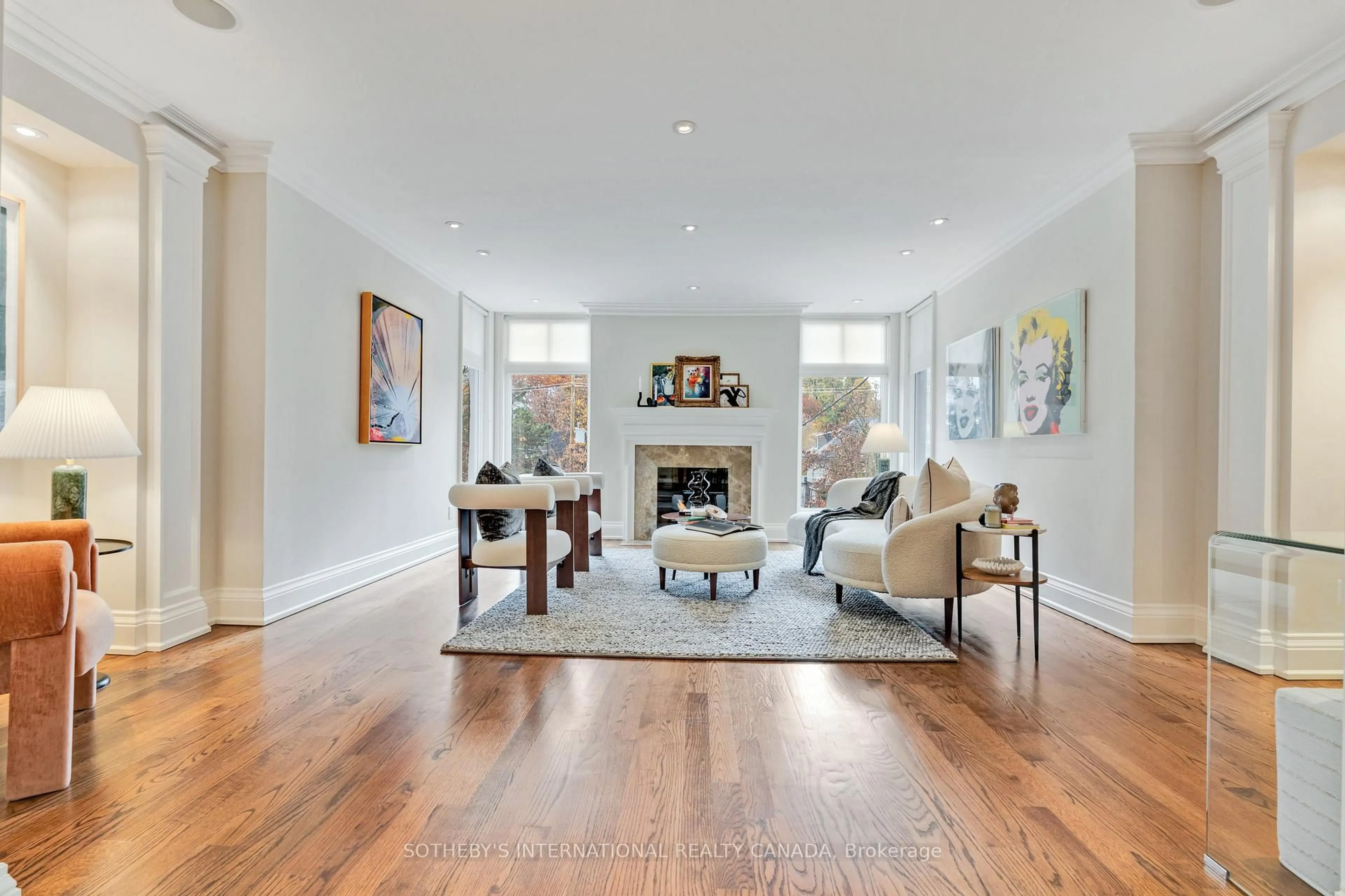 Living room with furniture, unknown for 103 Russell Hill Rd, Toronto Ontario M4V 2S9