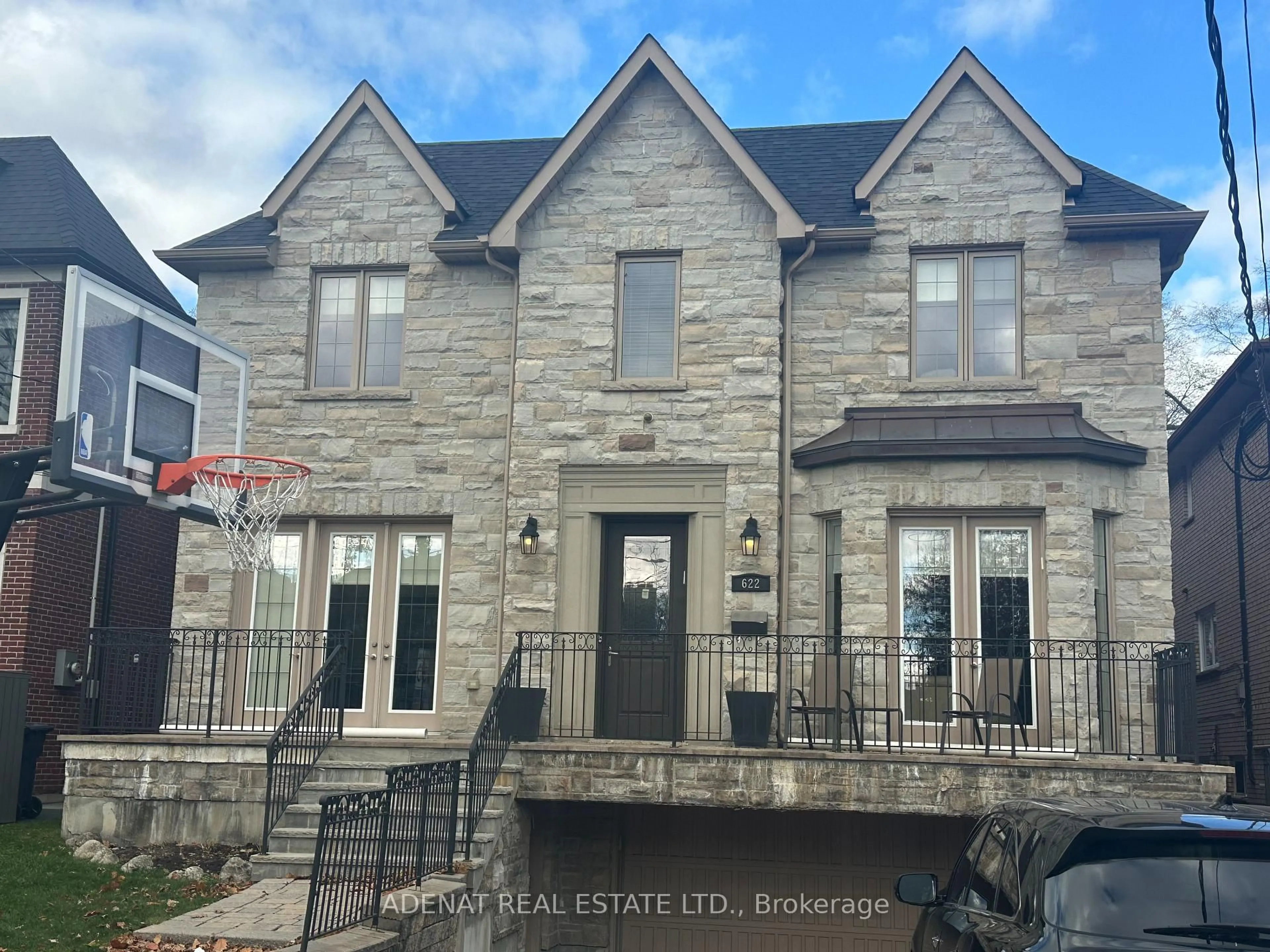 Home with brick exterior material, street for 622 Coldstream Ave, Toronto Ontario M6B 2L2