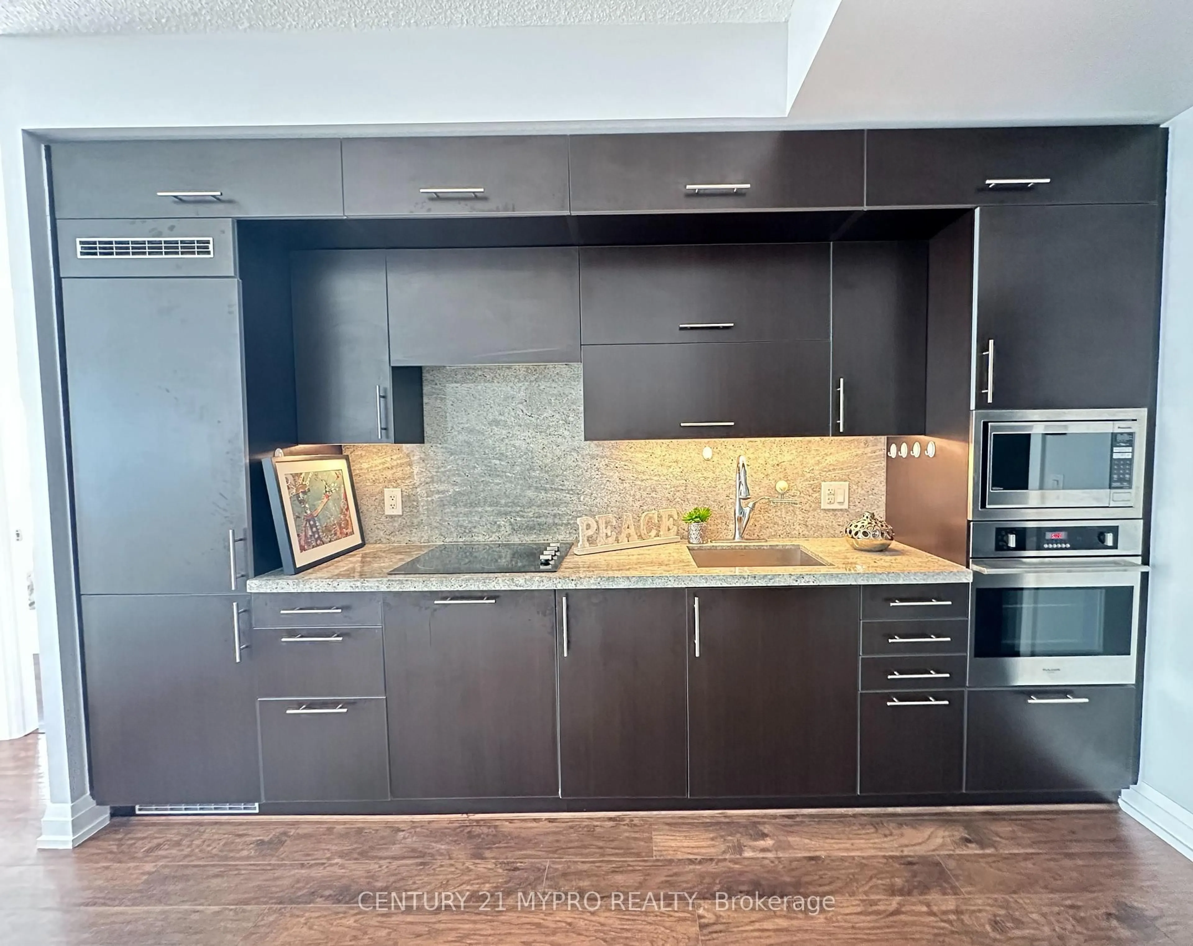 Contemporary kitchen, unknown for 2 Anndale Dr #2111, Toronto Ontario M2N 2W8