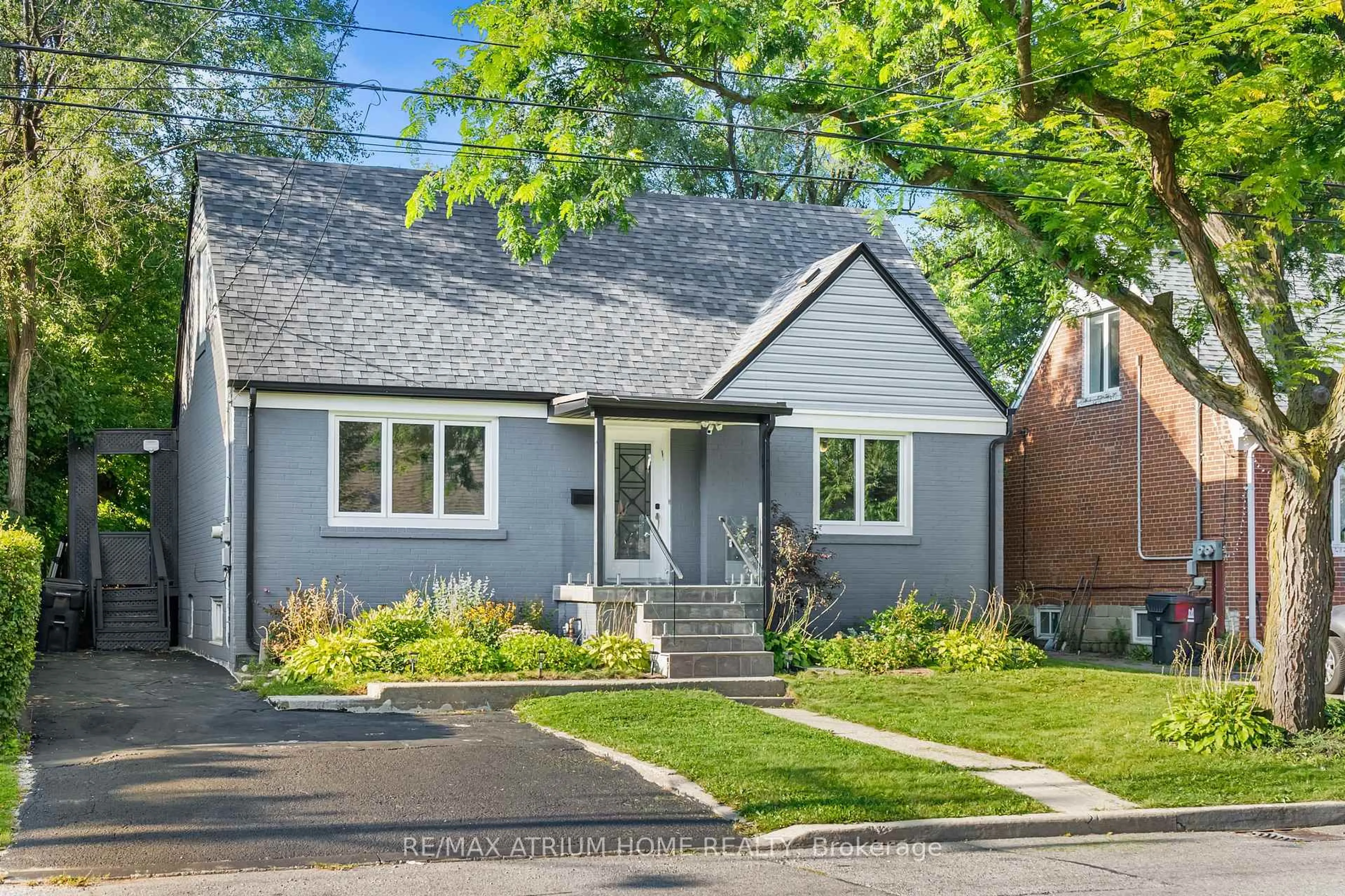 Home with brick exterior material, street for 218 Bogert Ave, Toronto Ontario M2N 1L3