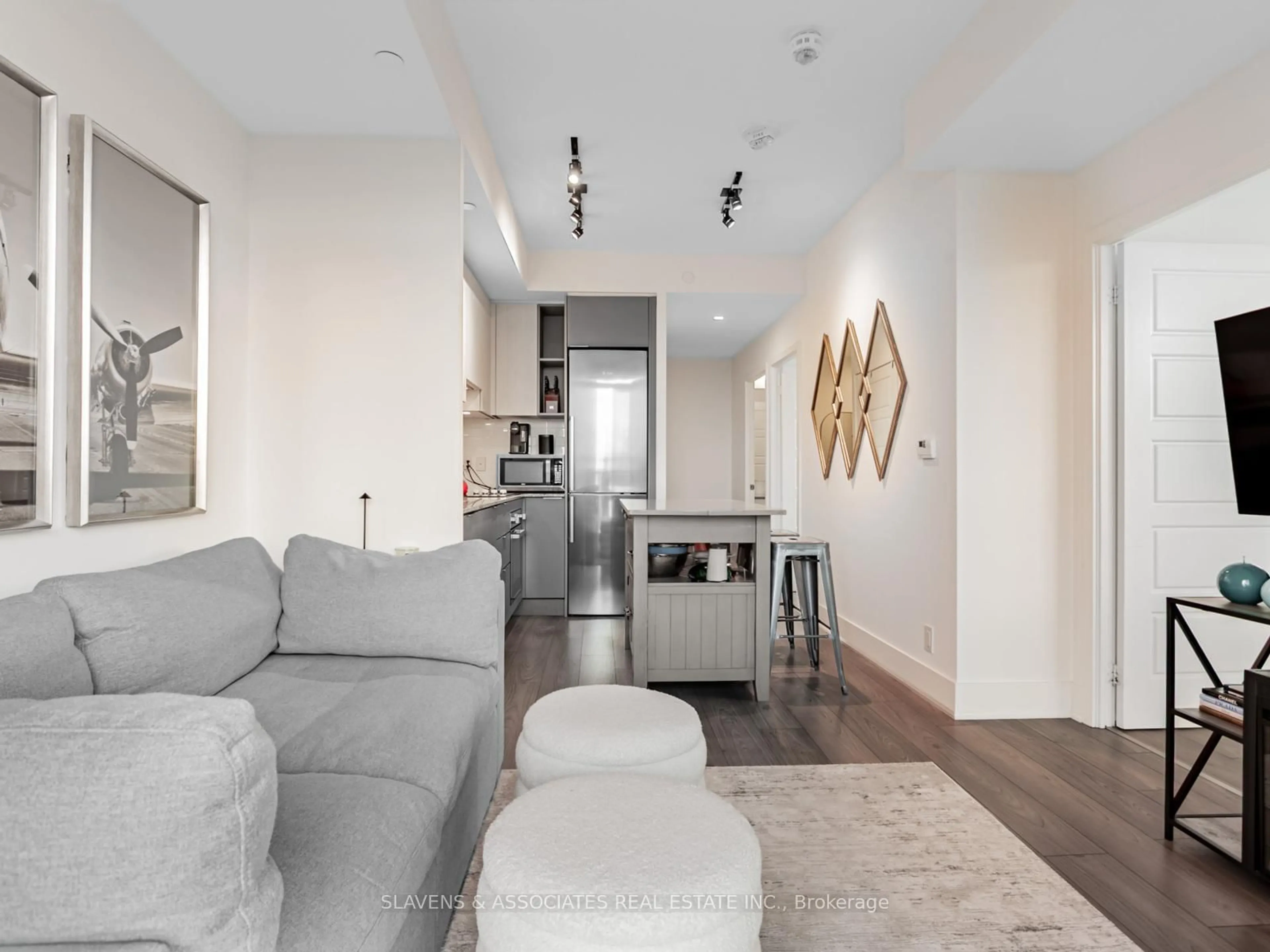 Living room with furniture, unknown for 120 Parliament St #2202, Toronto Ontario M5A 0N6