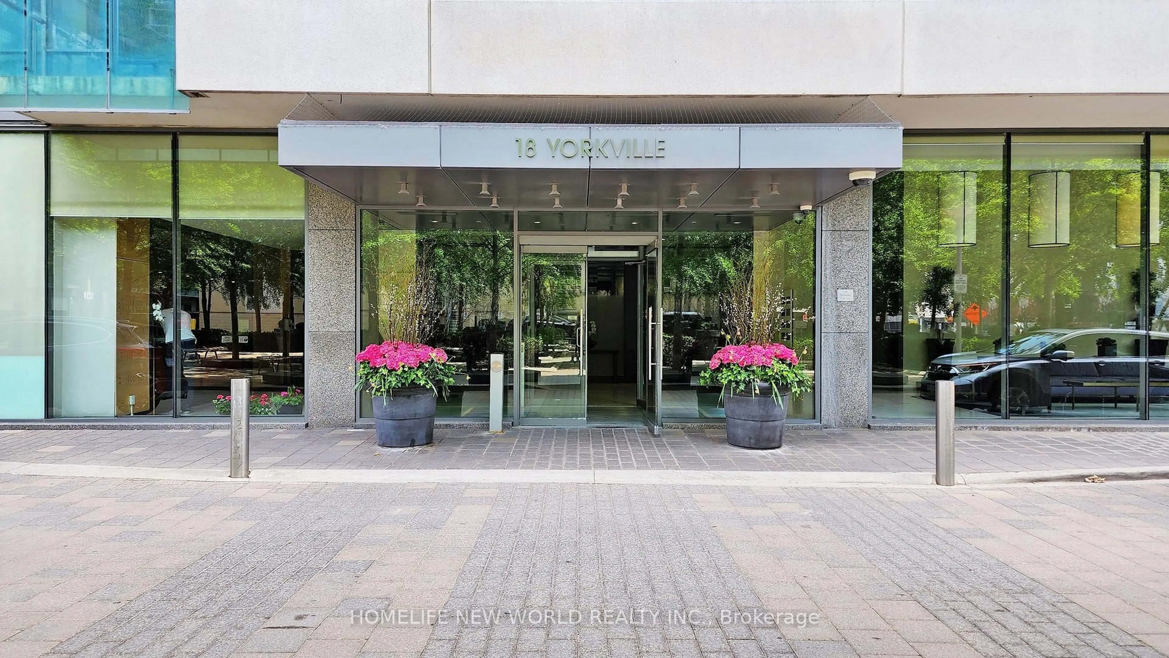 Lobby for 18 Yorkville Ave #312, Toronto Ontario M4W 3Y8