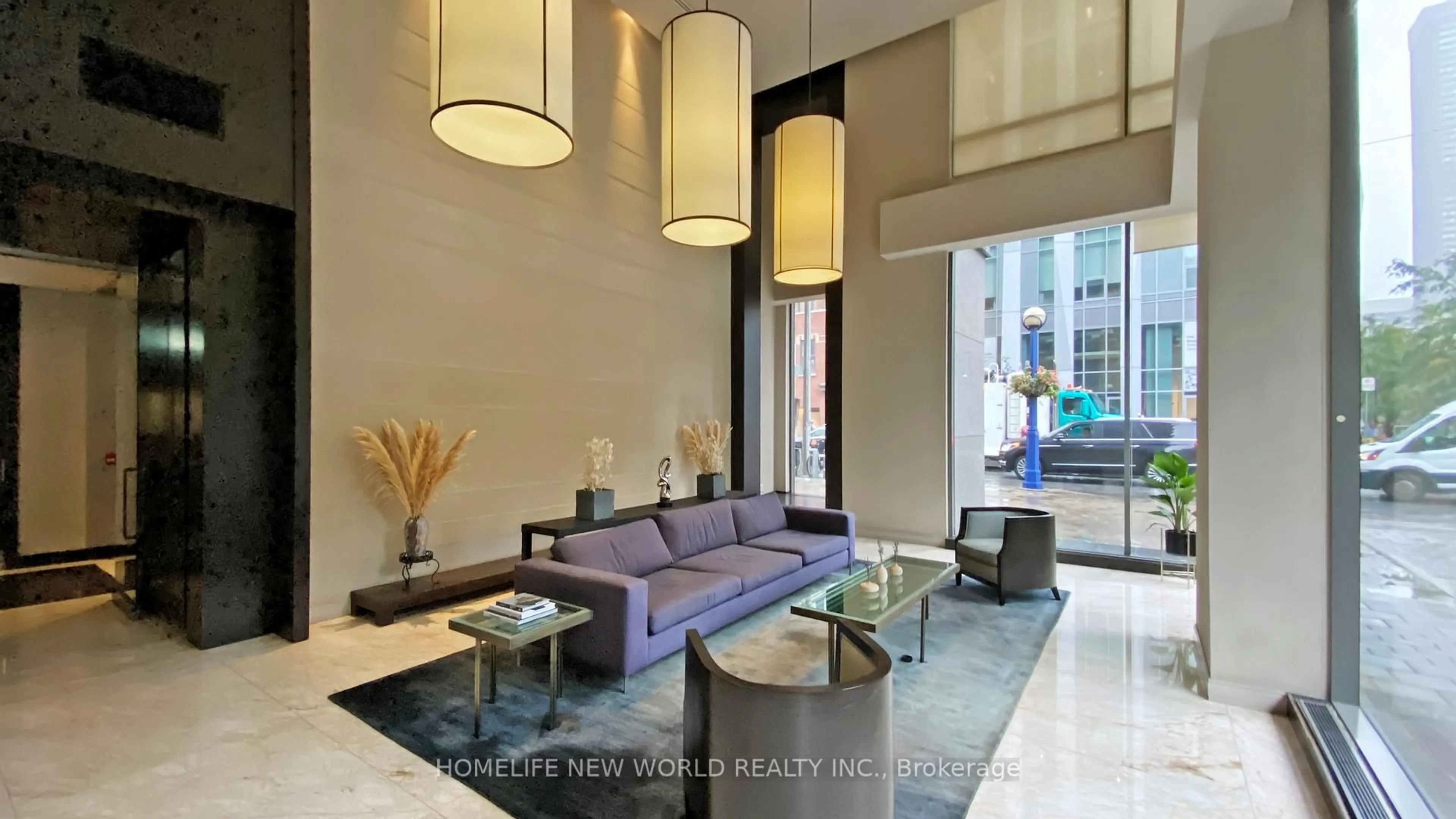 Lobby for 18 Yorkville Ave #312, Toronto Ontario M4W 3Y8