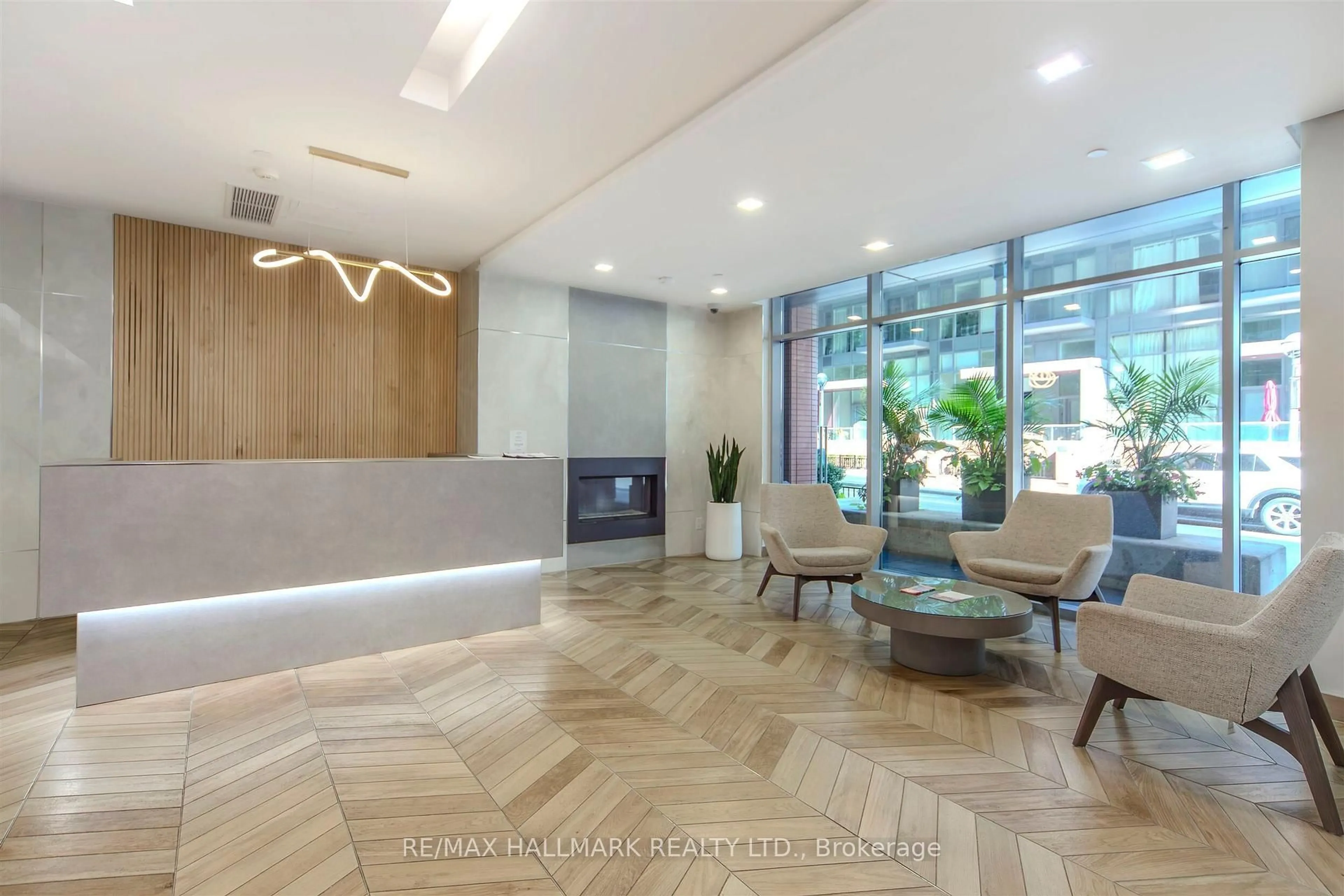 Lobby for 15 Bruyeres Mews #1001, Toronto Ontario M5V 0A7